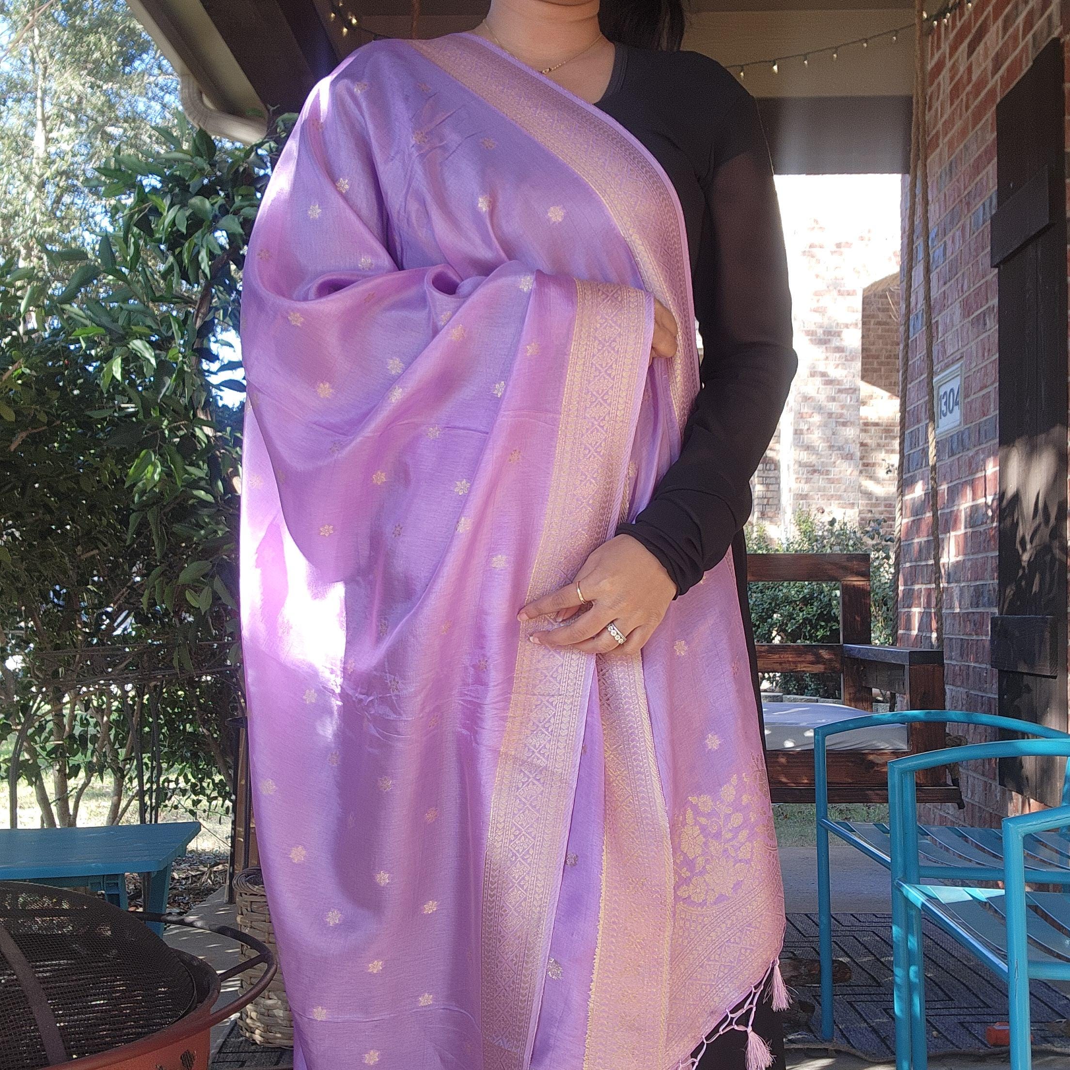 Banarasi Lavender Dola Silk with Golden Zari border & Floral motifs