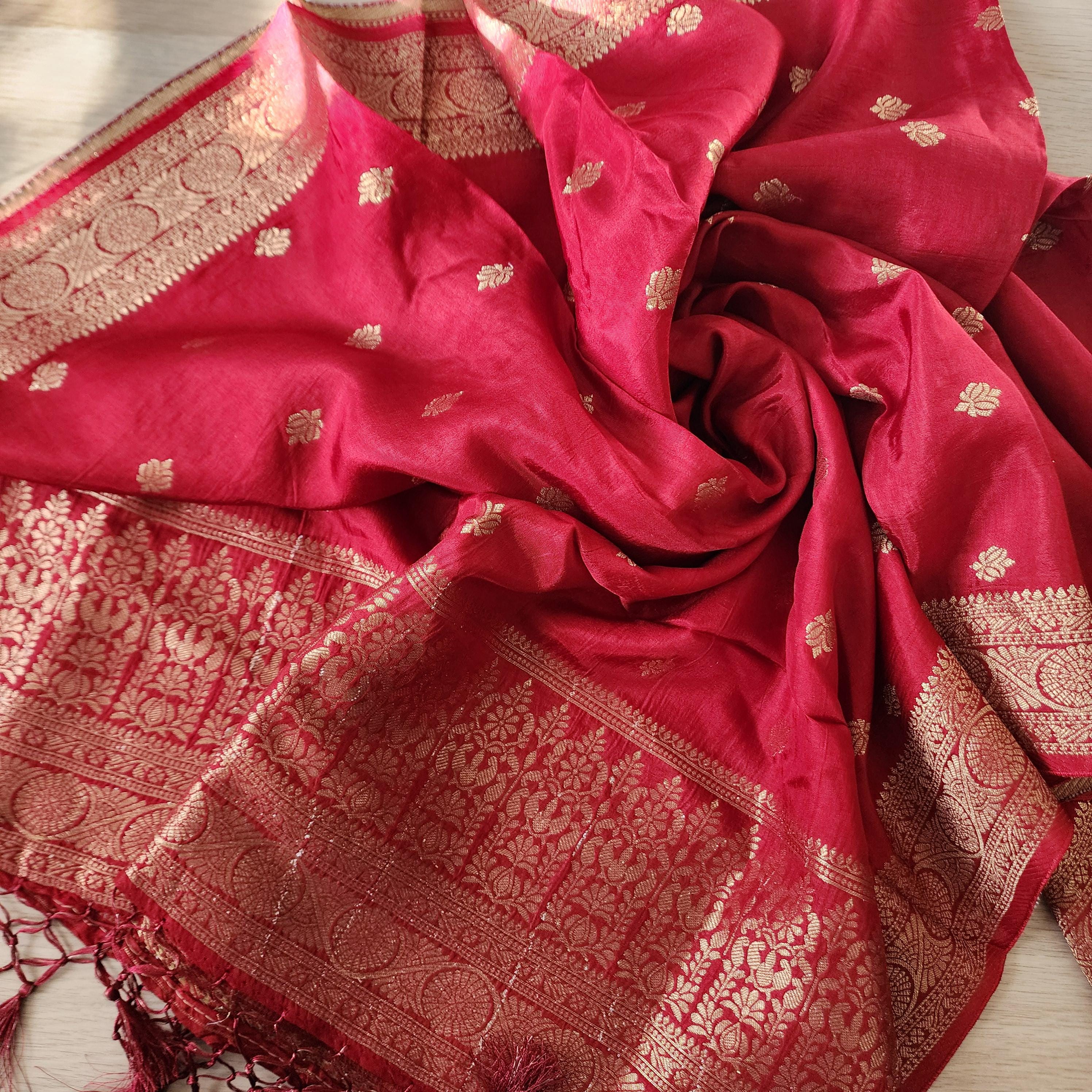 Banarasi Maroon Red Dola Silk with Golden Zari border & Floral motifs