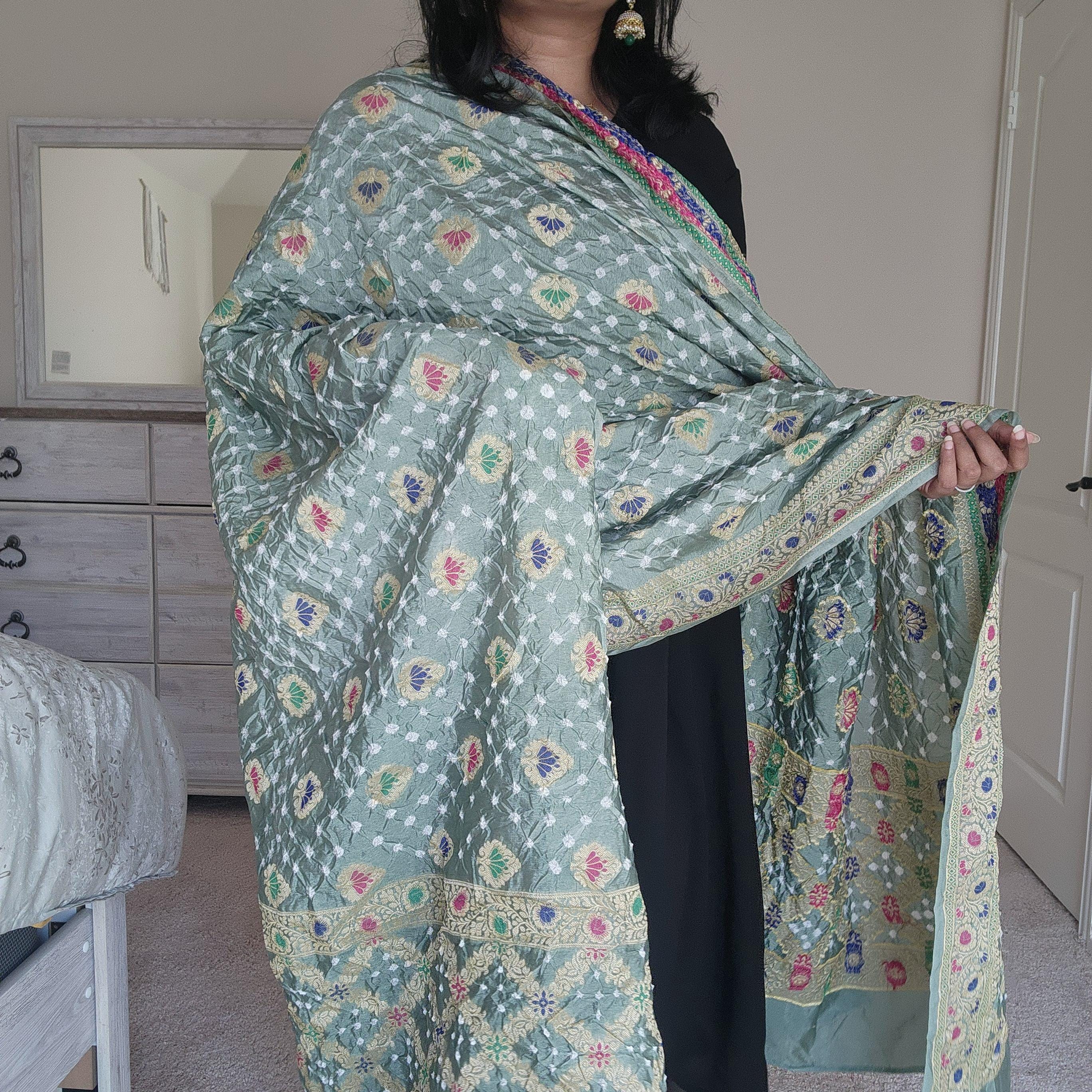 Banarasi Handwoven Bandhni Dupatta in Gray