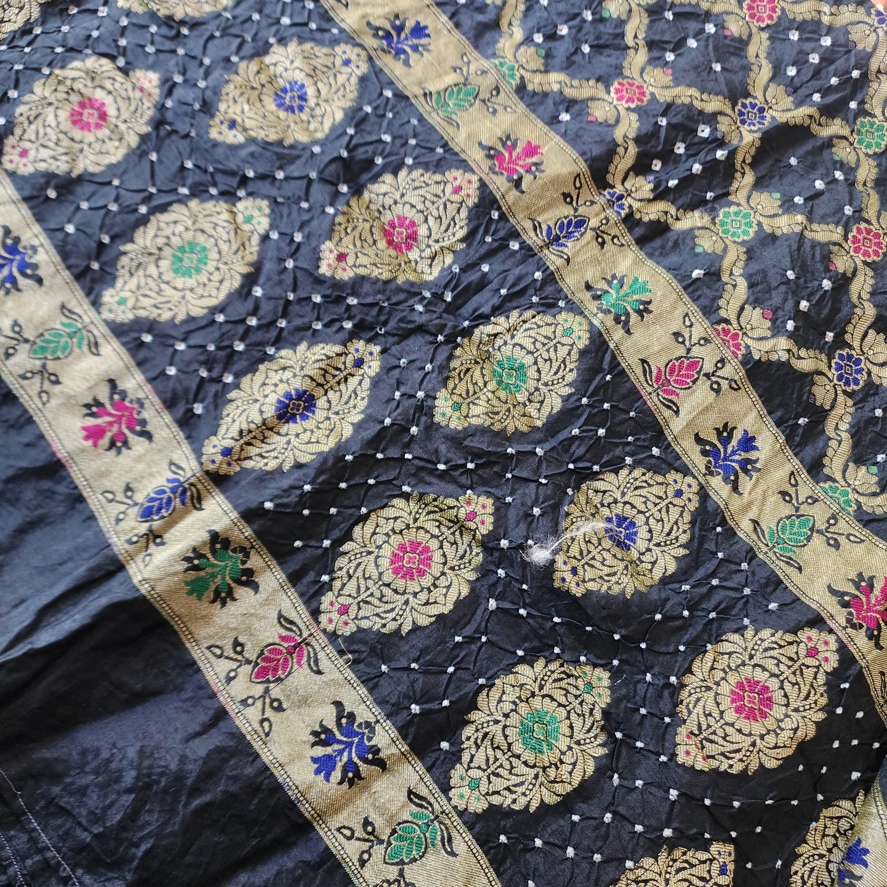 Banarasi Handwoven Bandhni Dupatta in Gunmetal Gray