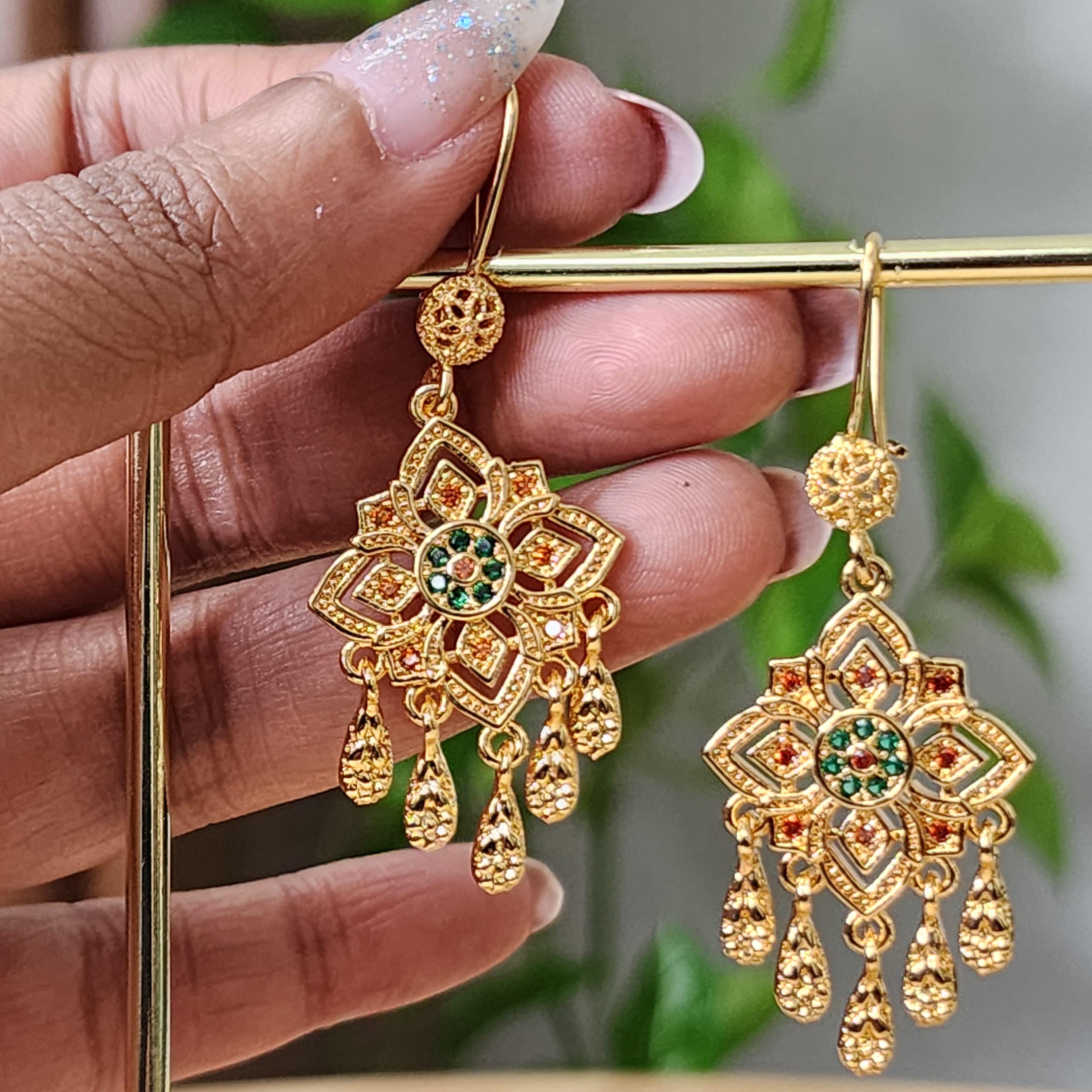 Vintage Style Golden Droplet Earrings