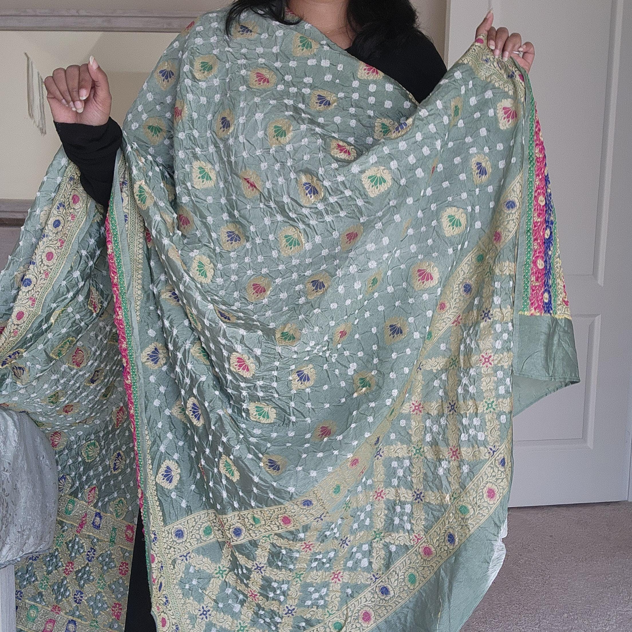 Banarasi Handwoven Bandhni Dupatta in Gray