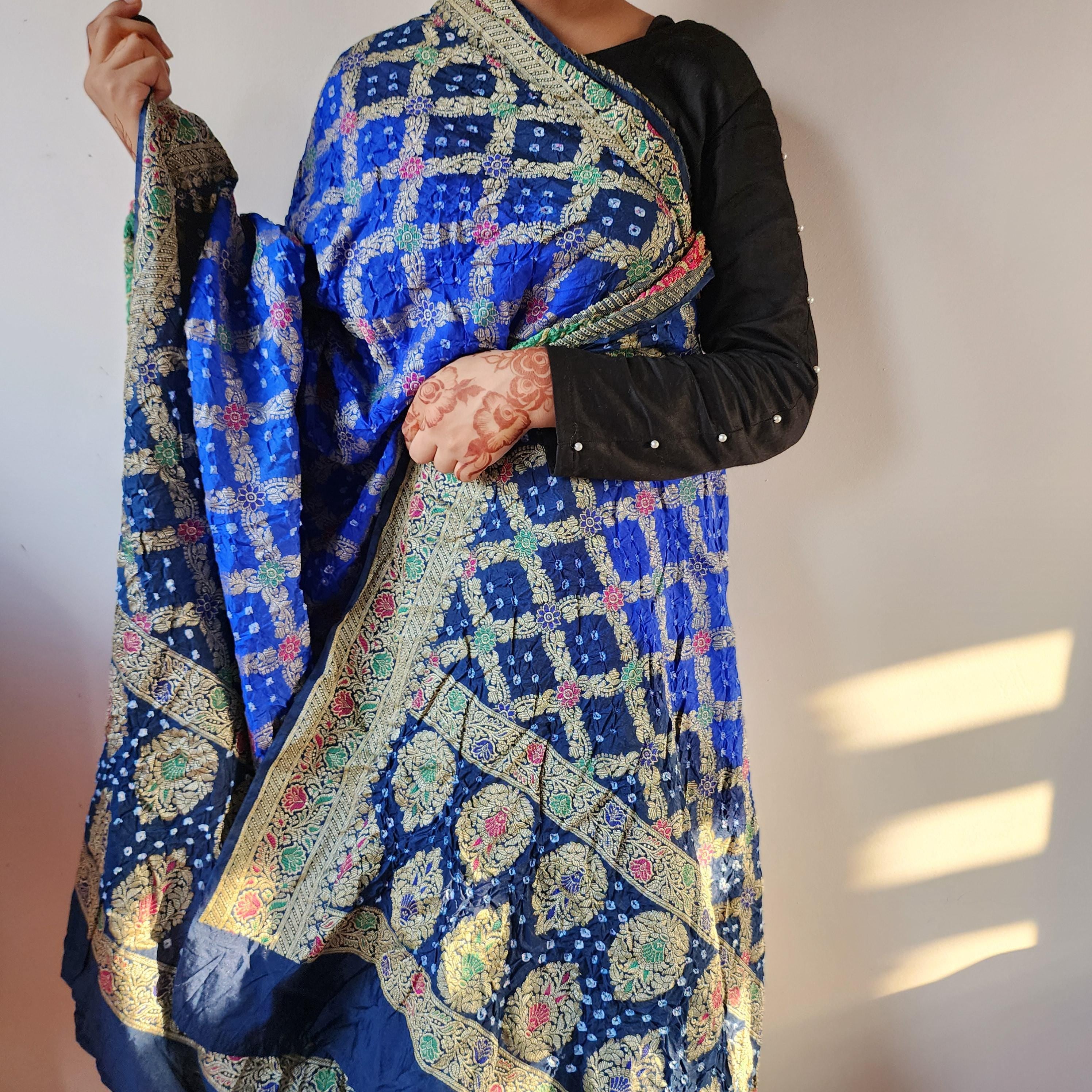 Dual-toned Royal Blue & Navy Bandhni dupatta with Banarasi Meenakari work