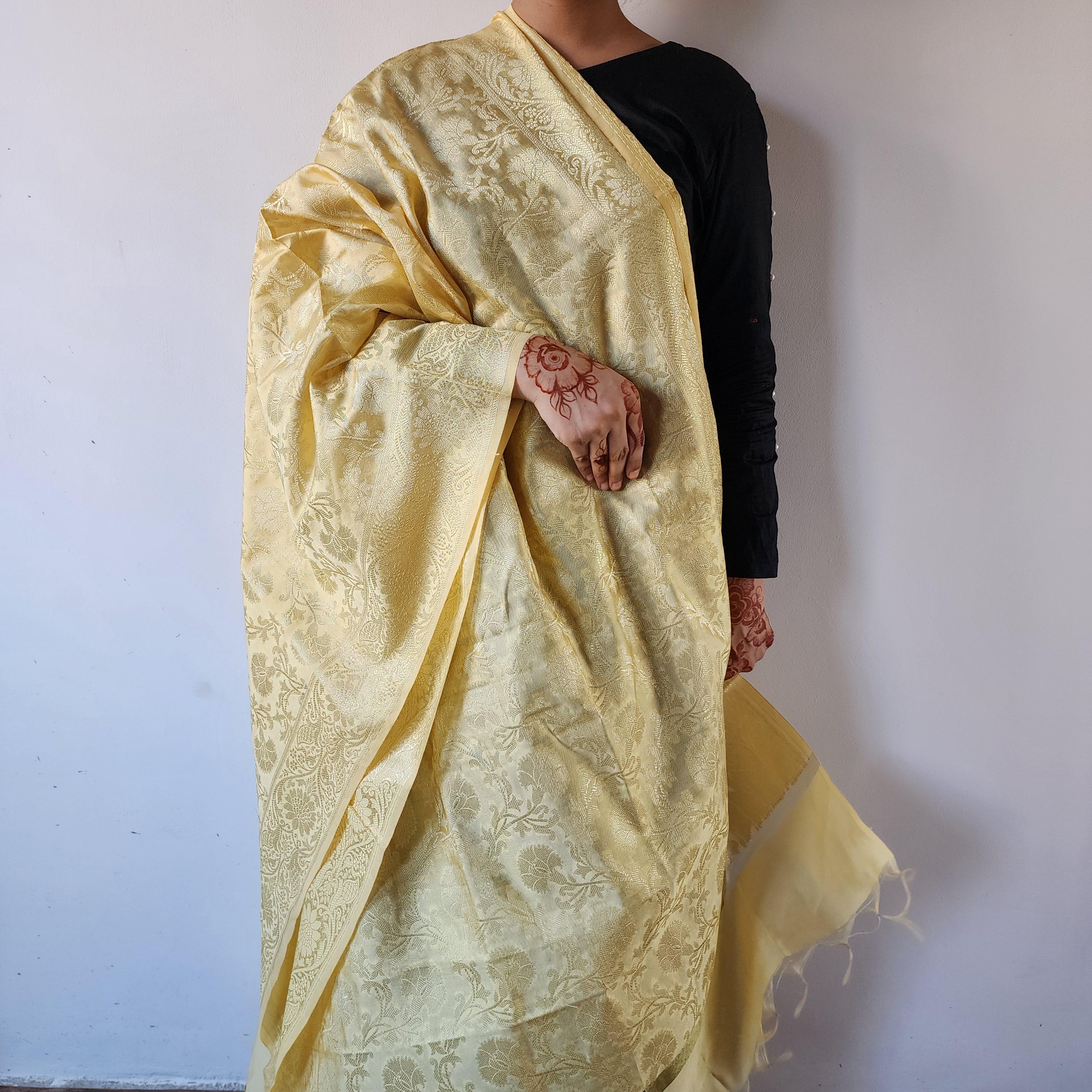 Beige Banarasi Dupatta with Gold Floral Zari Work Elegant & Timeless for Festive and Wedding Wear.