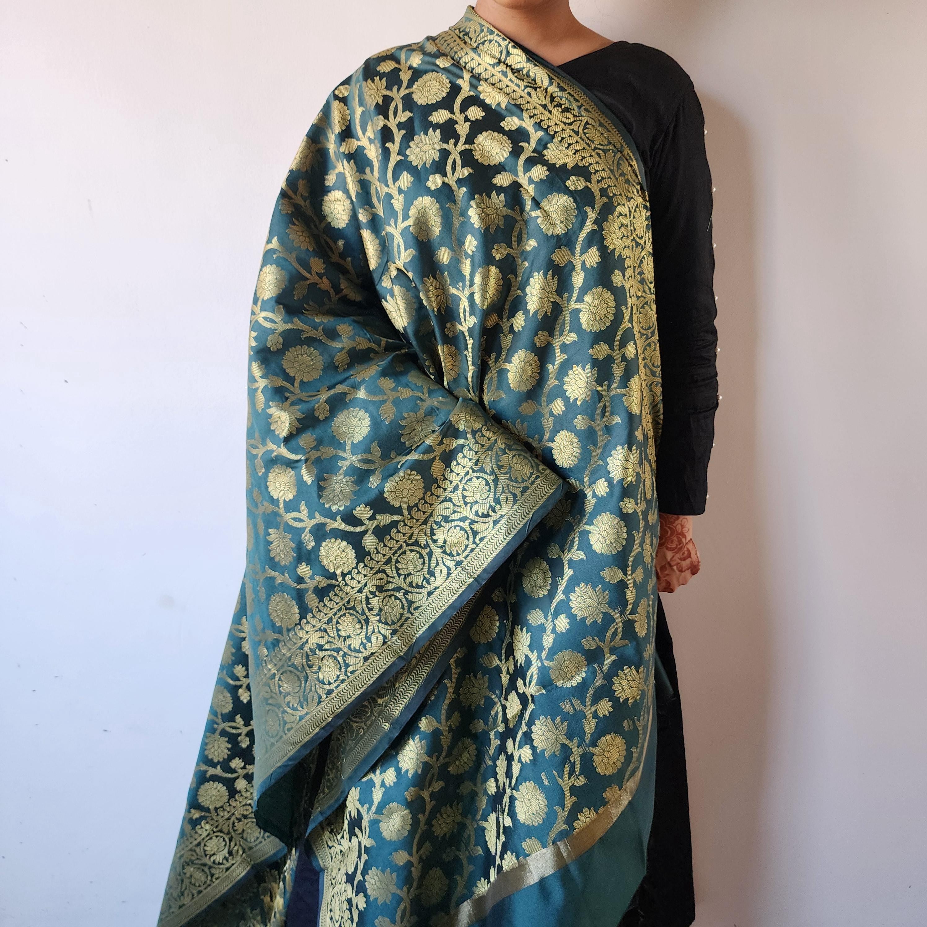Dark Green Banarasi Dupatta with Rich Golden Zari Motifs A Classic Choice for Ethnic Looks.