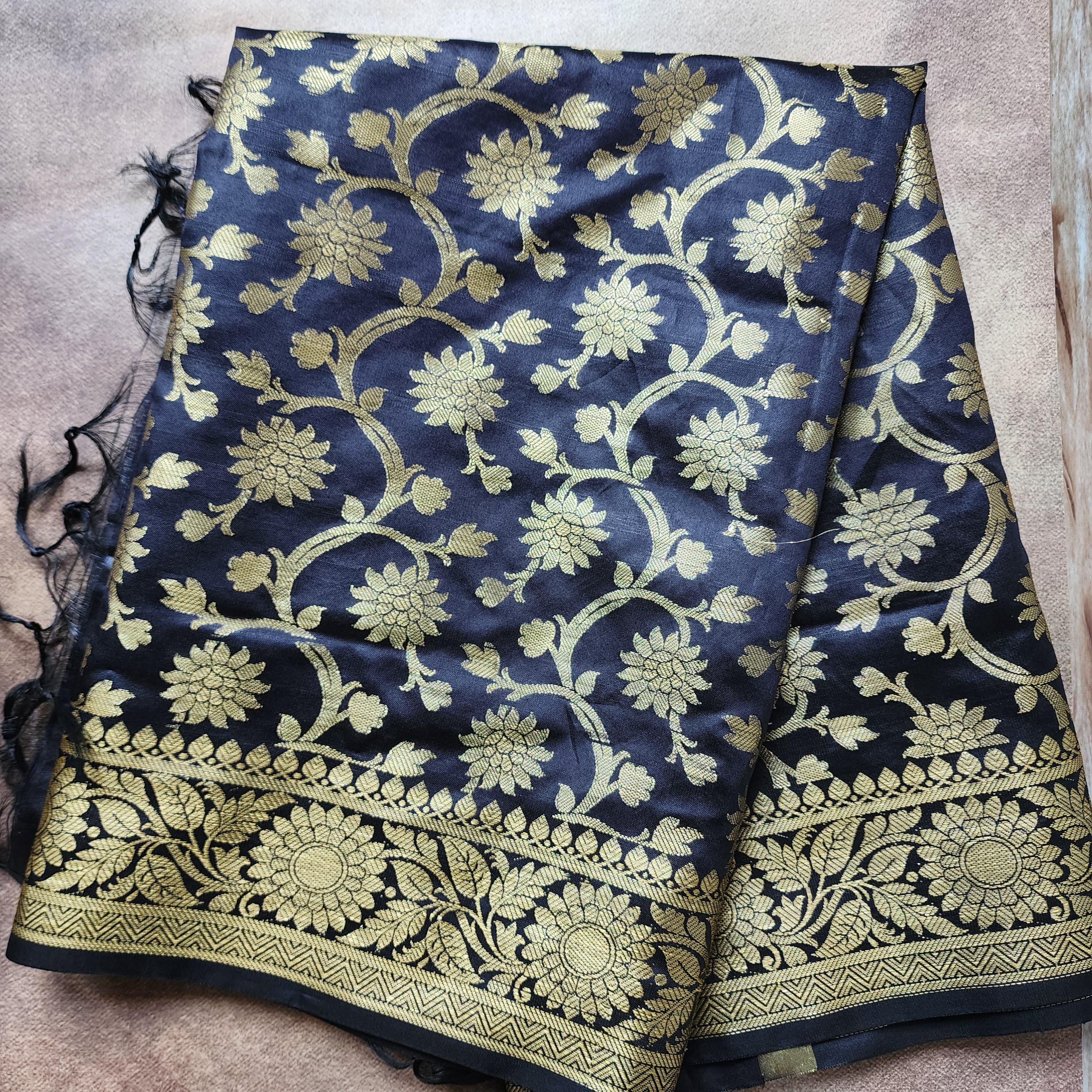 Black Banarasi Dupatta with Gold Floral Weave Perfect for Evening Wear and Special Occasions