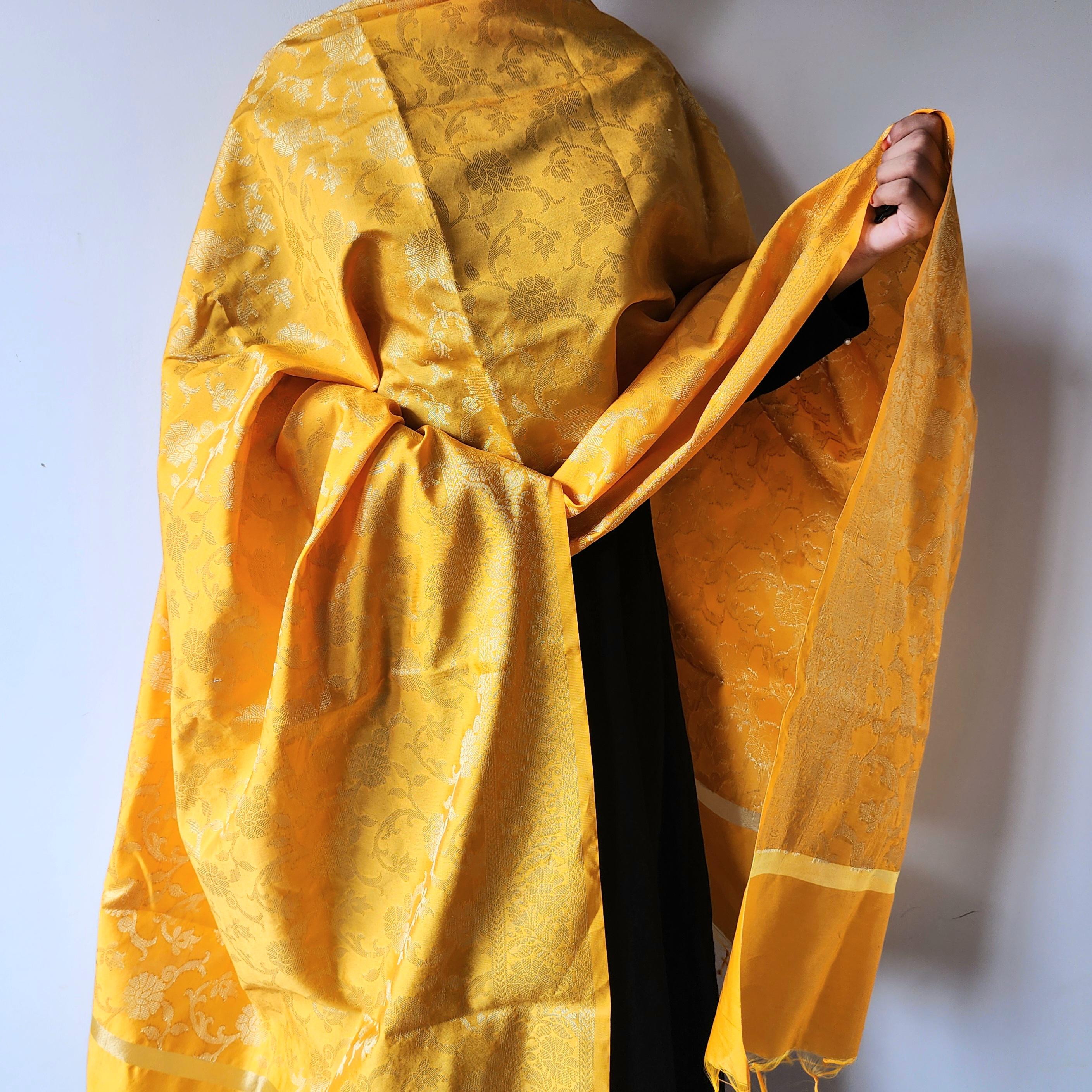 Yellow Banarasi Dupatta with Gold Floral Weave Perfect for Evening Wear and Special Occasions