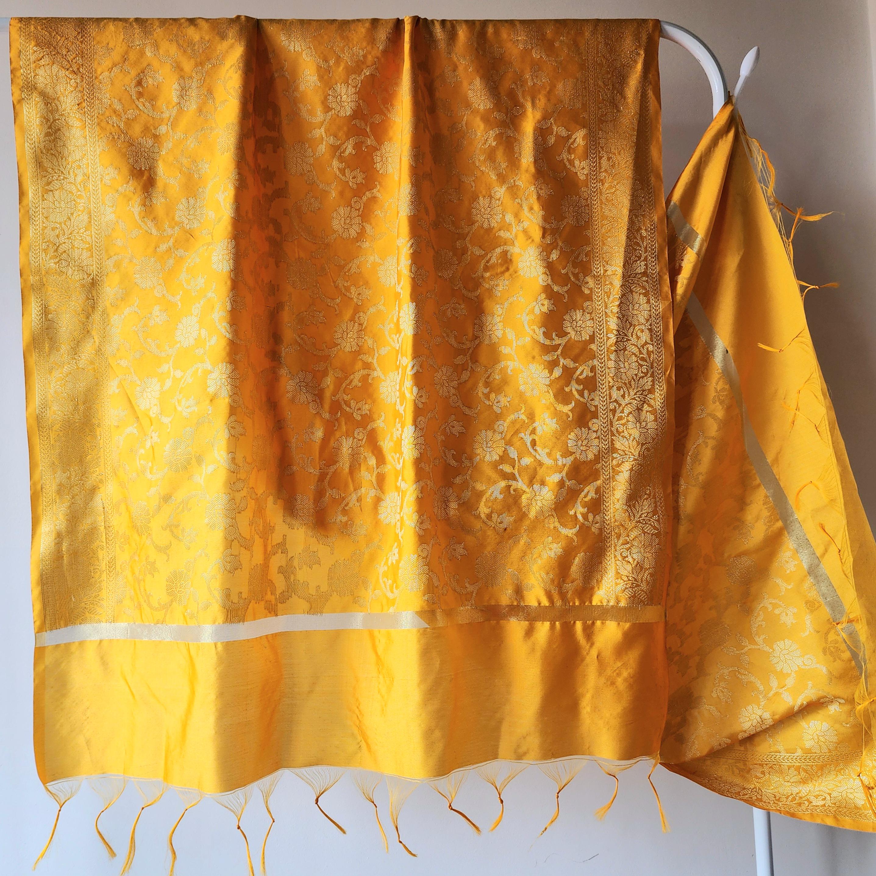Yellow Banarasi Dupatta with Gold Floral Weave Perfect for Evening Wear and Special Occasions