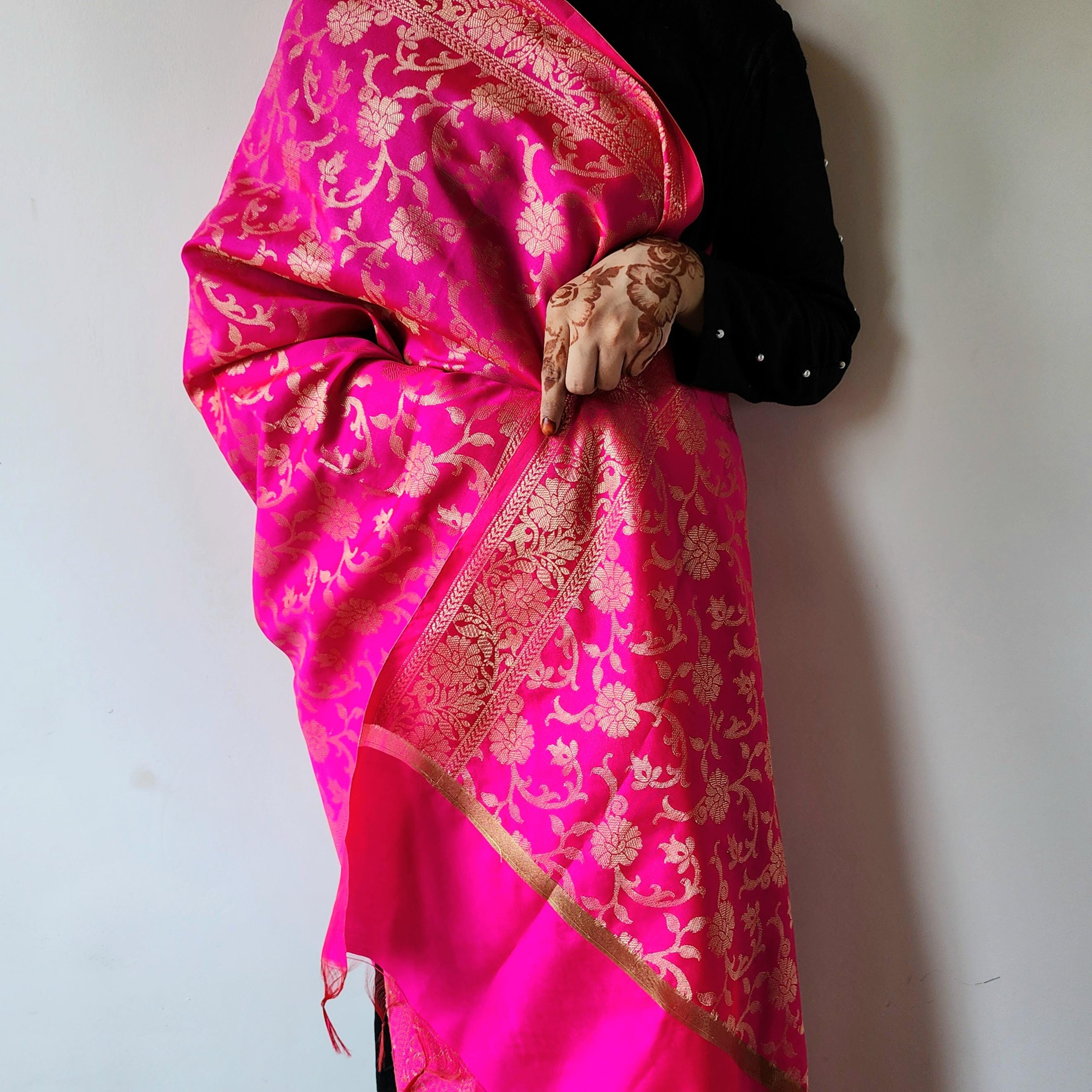 Banarasi Rani Pink Dupatta with gold handweaving, Indian traditional and Festive designer dupatta, luxurious, soft to touch  dupatta