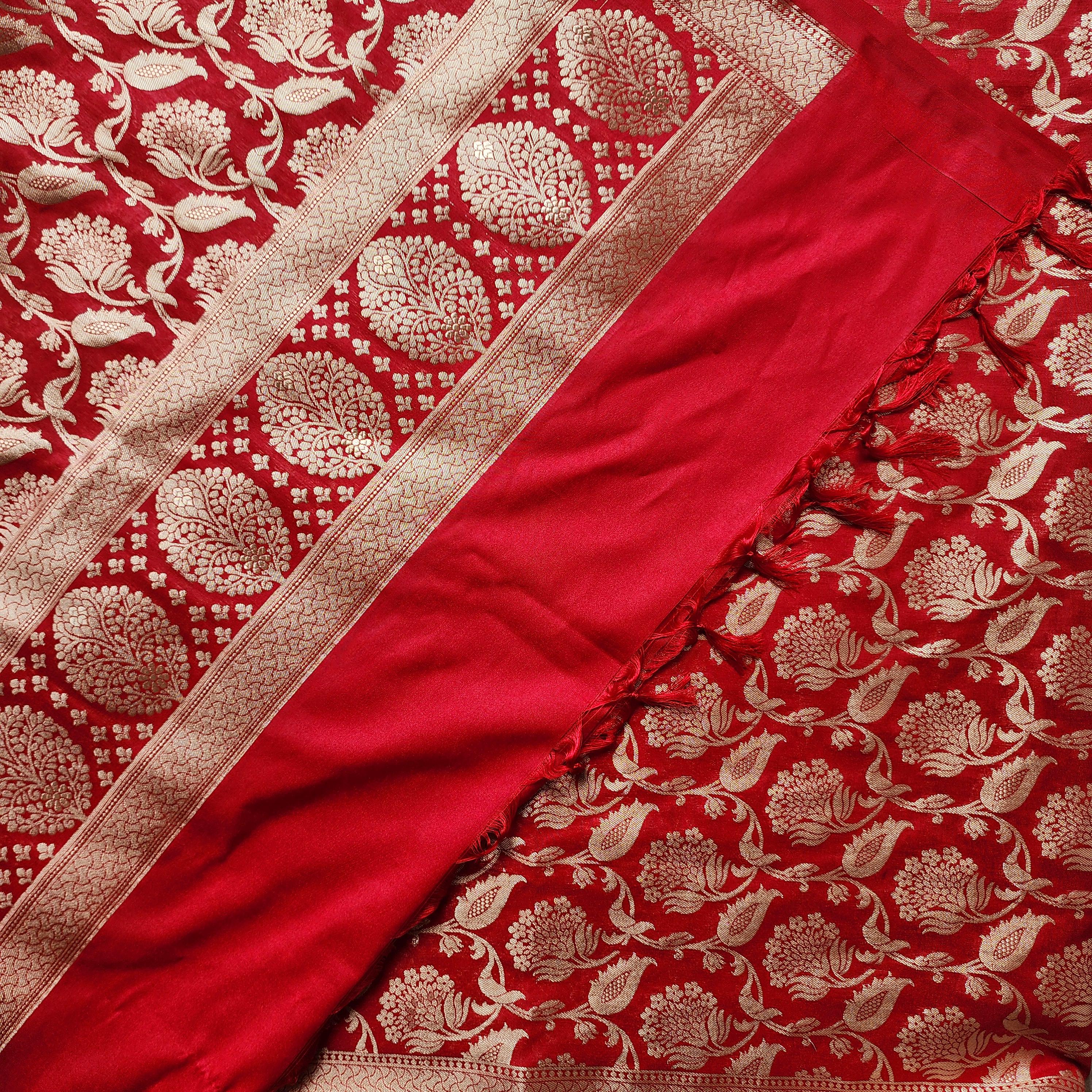 Vibrant Red Banarasi Dupatta with Gold Zari Floral Weave Rich & Timeless Look for Weddings, Festive Wear Traditional Outfits