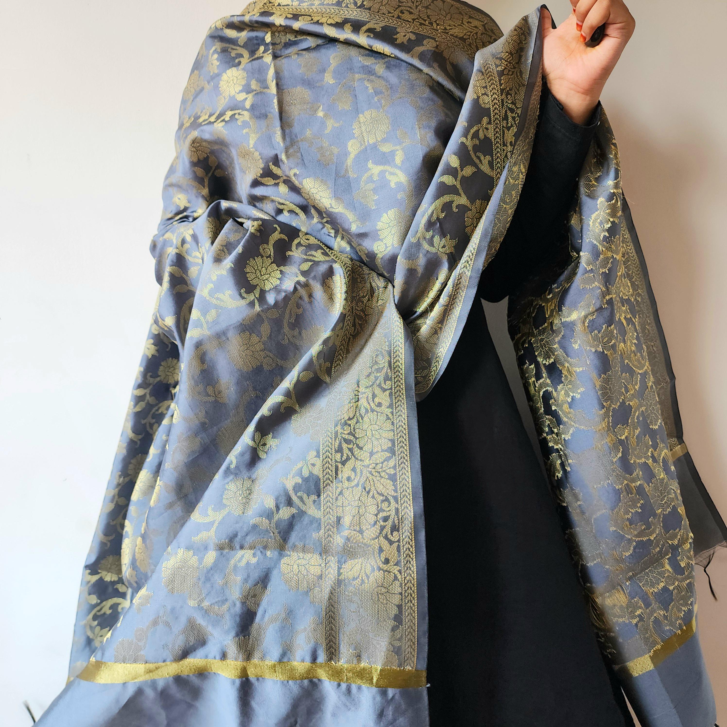 Gray Banarasi Dupatta with Gold Floral Weave Perfect for Evening Wear and Special Occasions