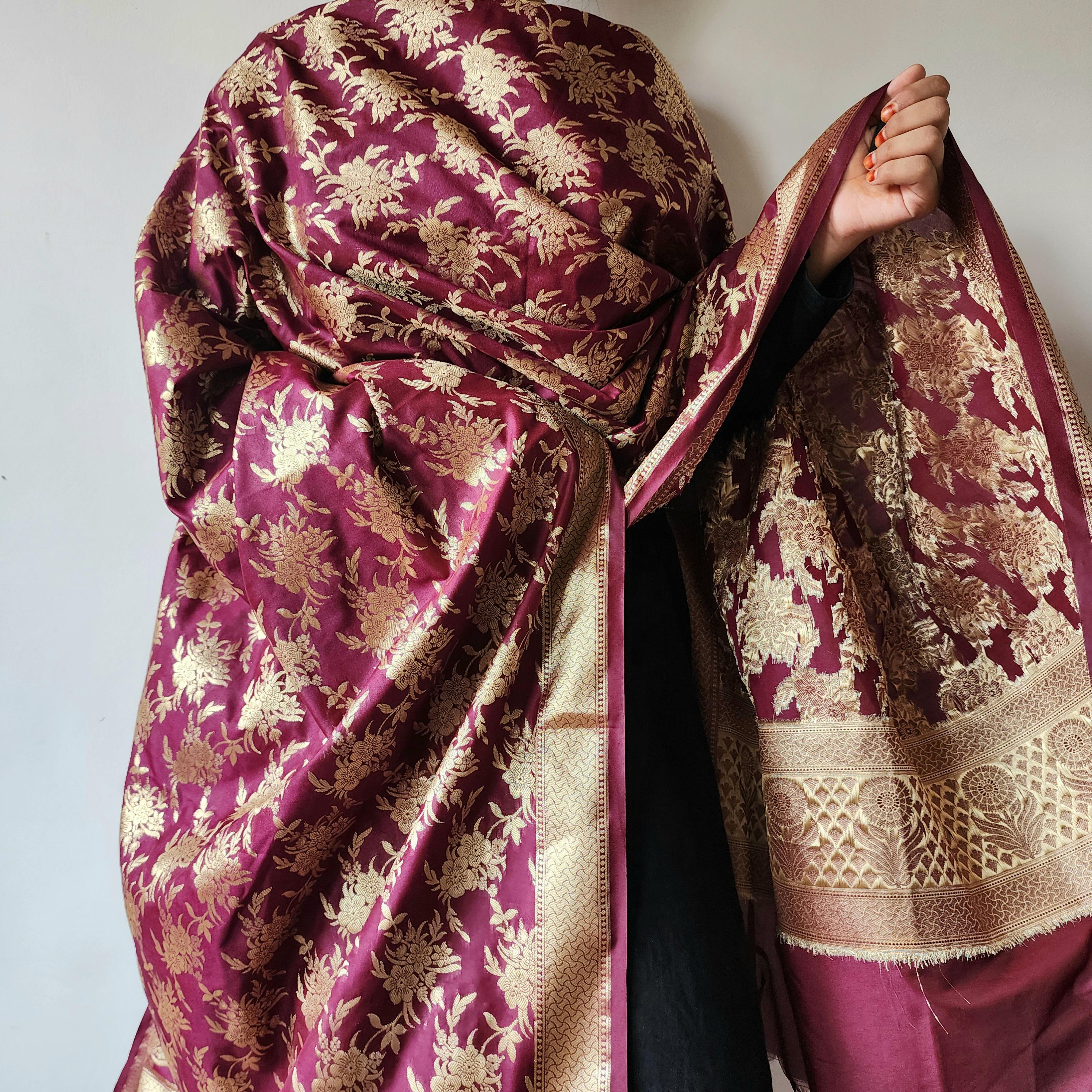 Magenta Banarasi Dupatta with Subtle Gold Zari Work Elegant & Lightweight for Minimalist Festive and Wedding Looks Gift for her