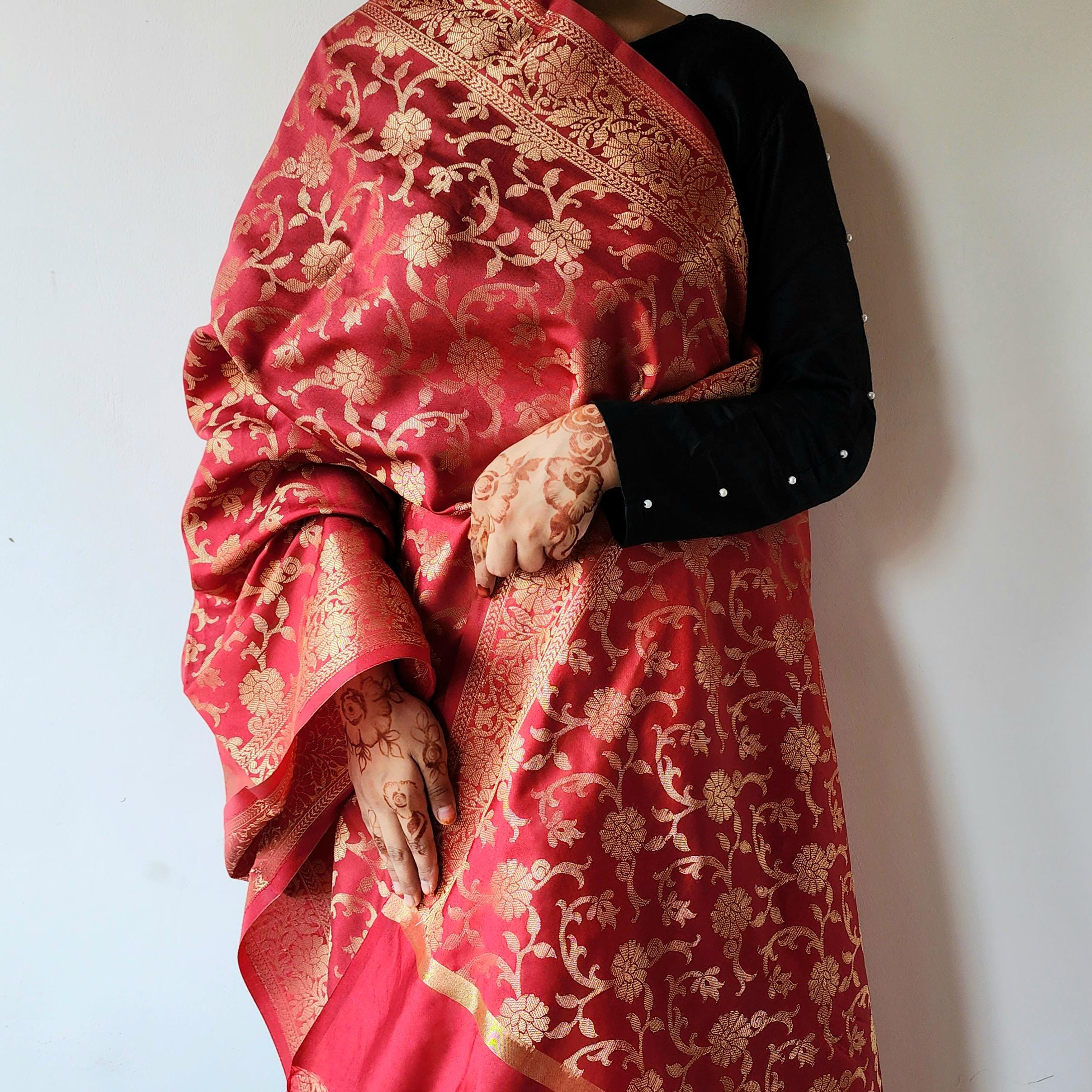 Banarasi Dark Red Dupatta with gold handweaving