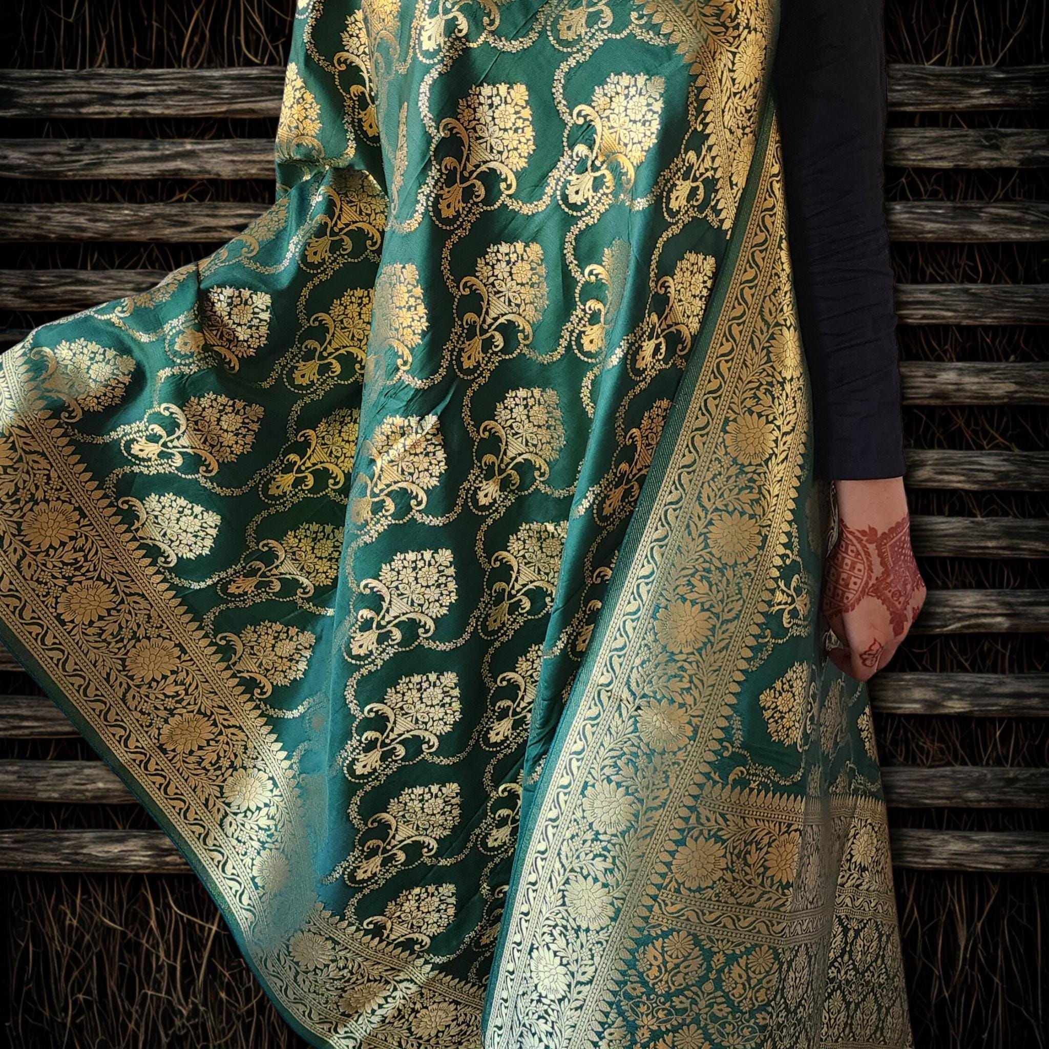 Banarasi Katan Silk Kadhuwa Jaal Dupatta in Bottle Green