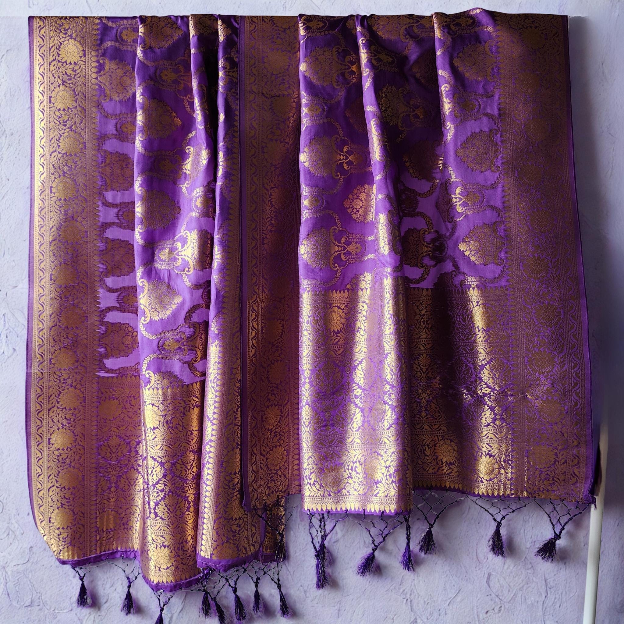 Banarasi Katan Silk Kadhuwa Jaal Dupatta in Purple