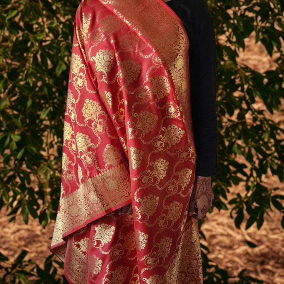 Banarasi Katan Silk Kadhuwa Jaal Dupatta in Maroon
