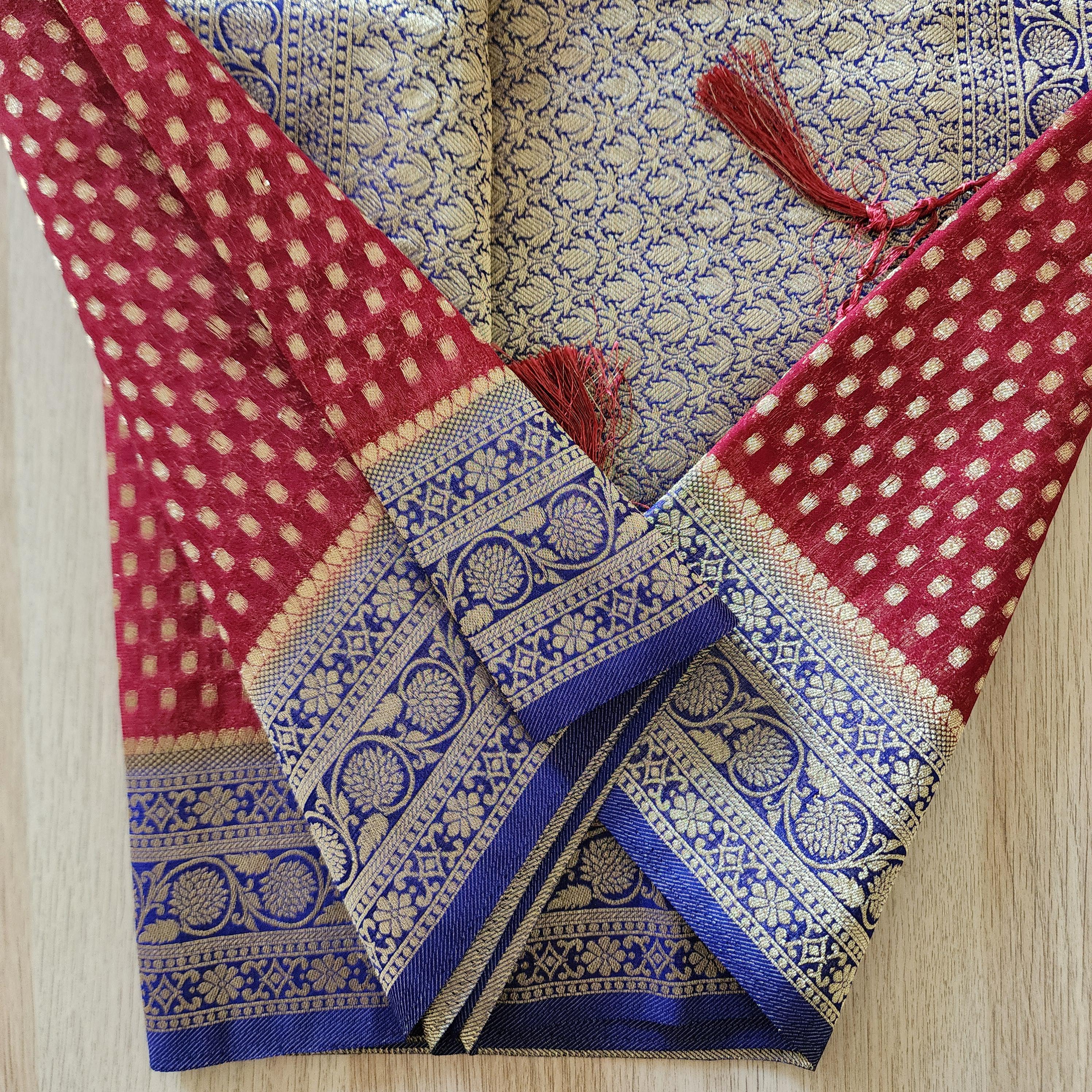 Elegant Maroon-Purple Dual Tone Khaddi Georgette Banarasi Saree