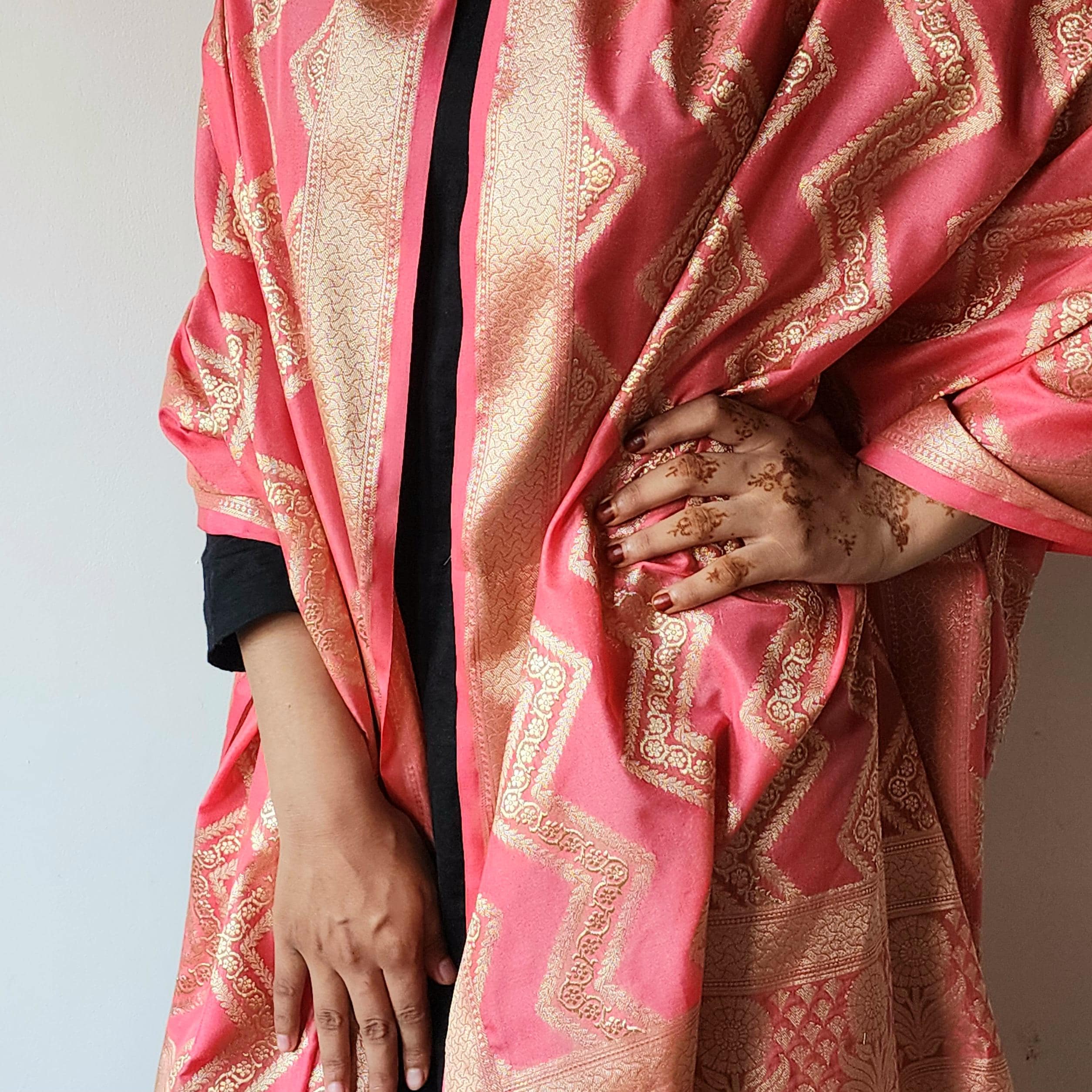 Coral Peach Pink Banarasi Dupatta Golden Zigzag Weave, Elegant Everyday Glam
