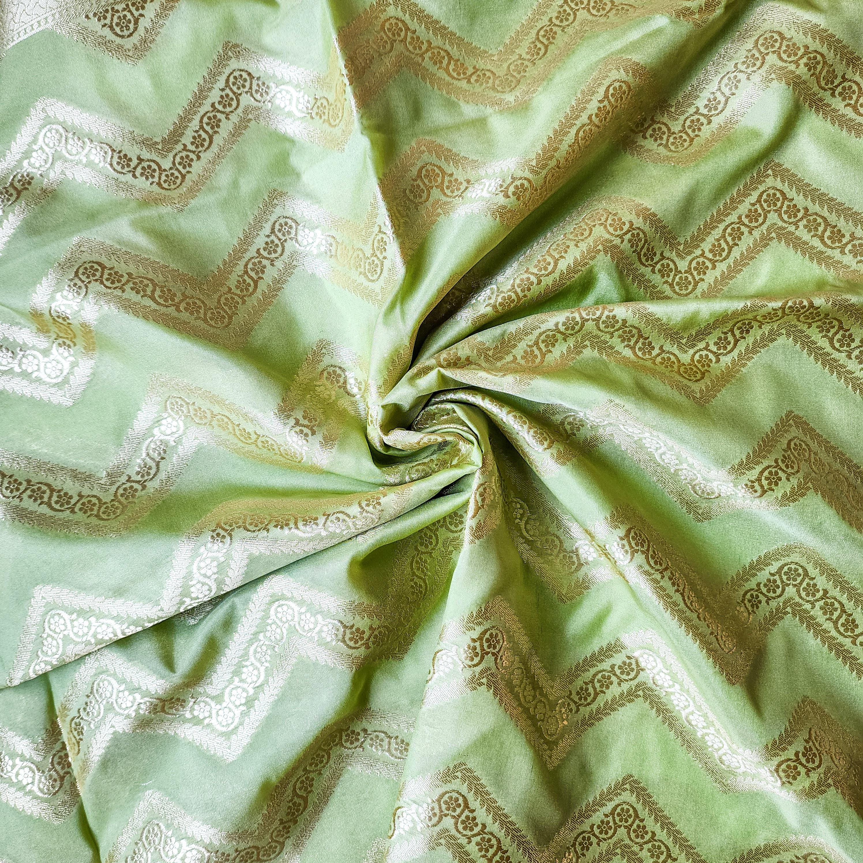 Fresh Lime Green Banarasi Dupatta with Golden Zigzag Pattern