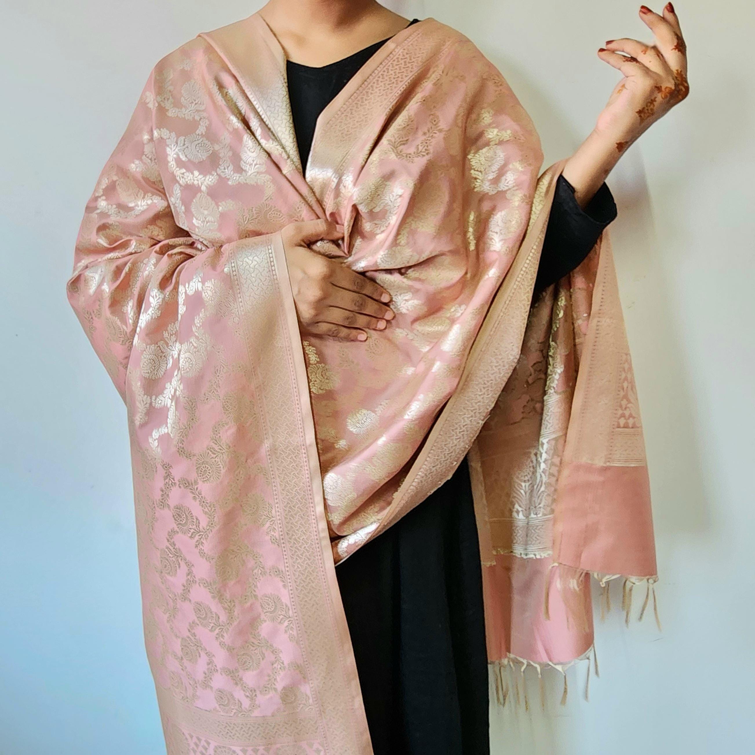 Dusty Rose Banarasi Dupatta Classic Zari Weave, Peach Pink Elegance