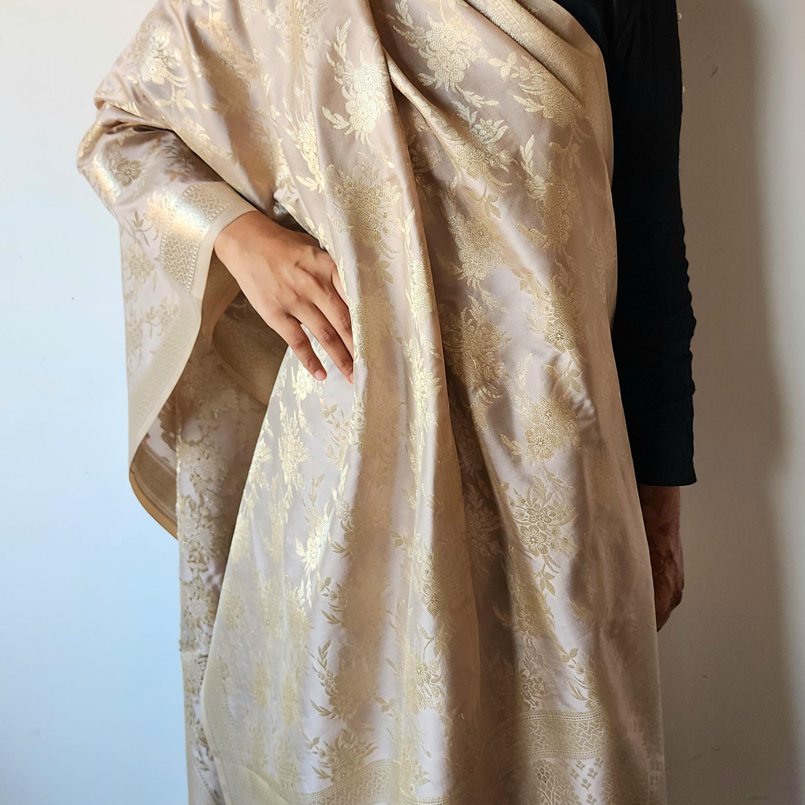 Elegant Beige Banarasi Dupatta Classic Brocade Weave, Timeless Simplicity