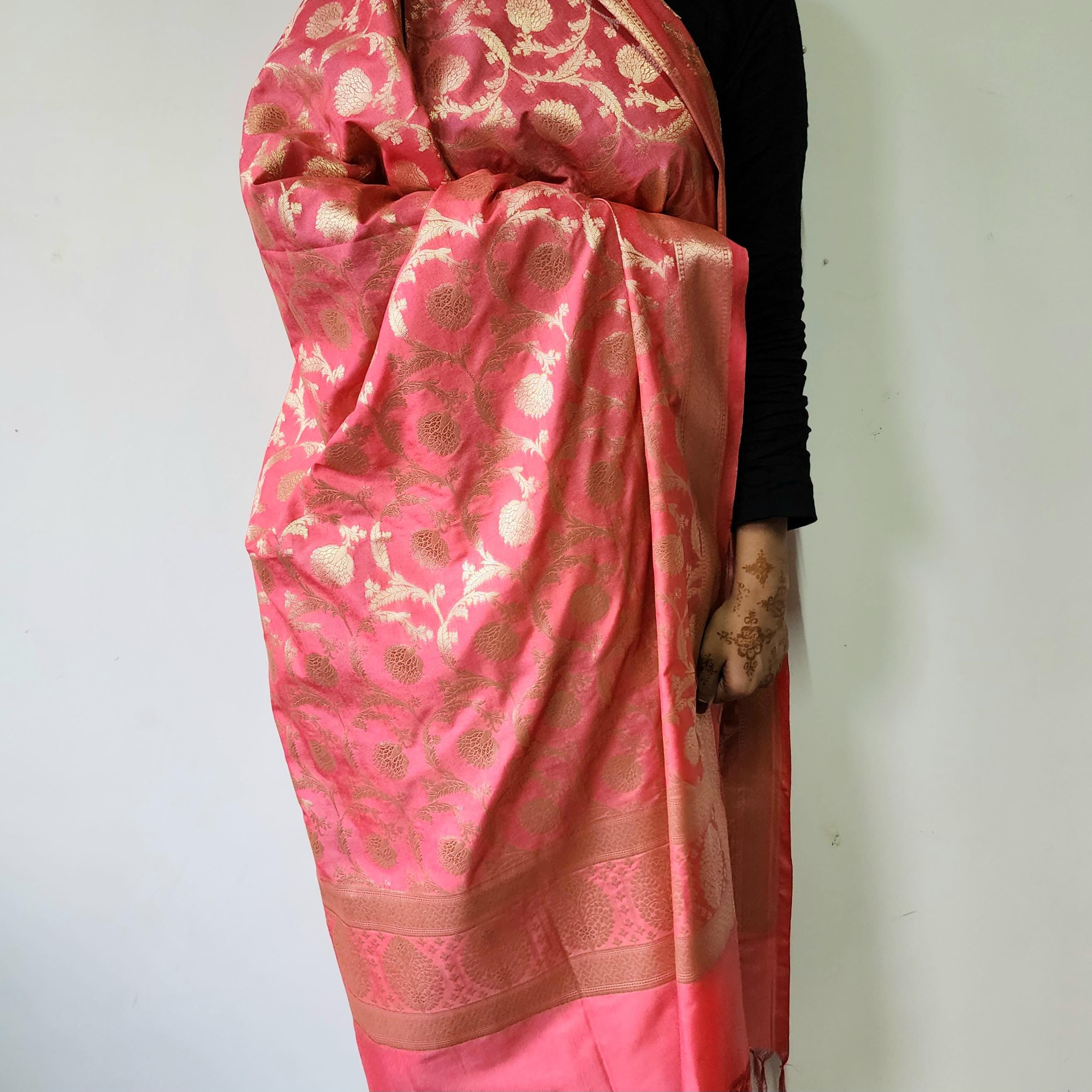 Graceful Rose Pink Banarasi Dupatta Soft Golden Weave, Subtle & Feminine Charm
