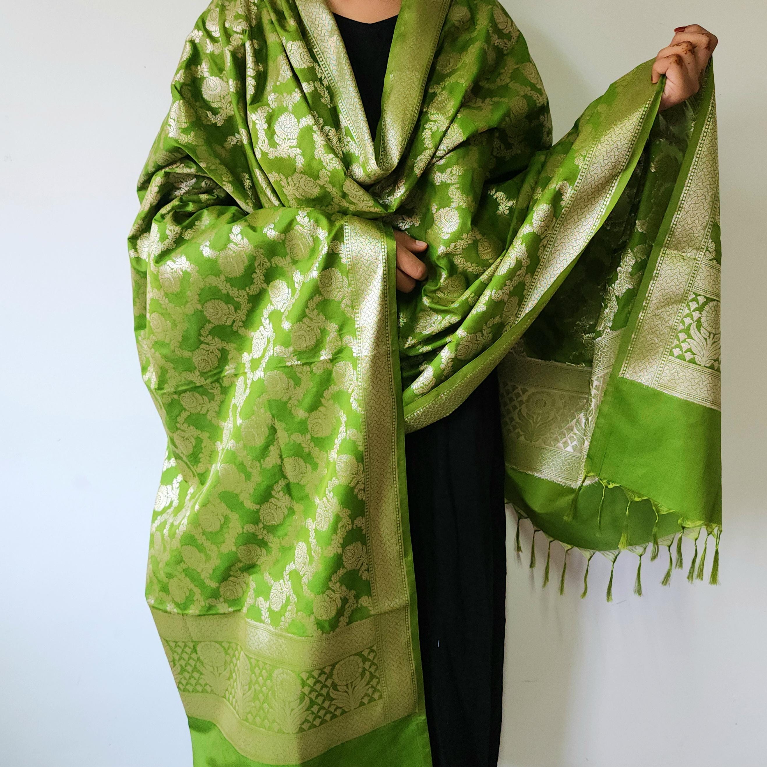 Leaf Green Banarasi Dupatta Traditional Zari Weave, Vibrant Ethnic Beauty