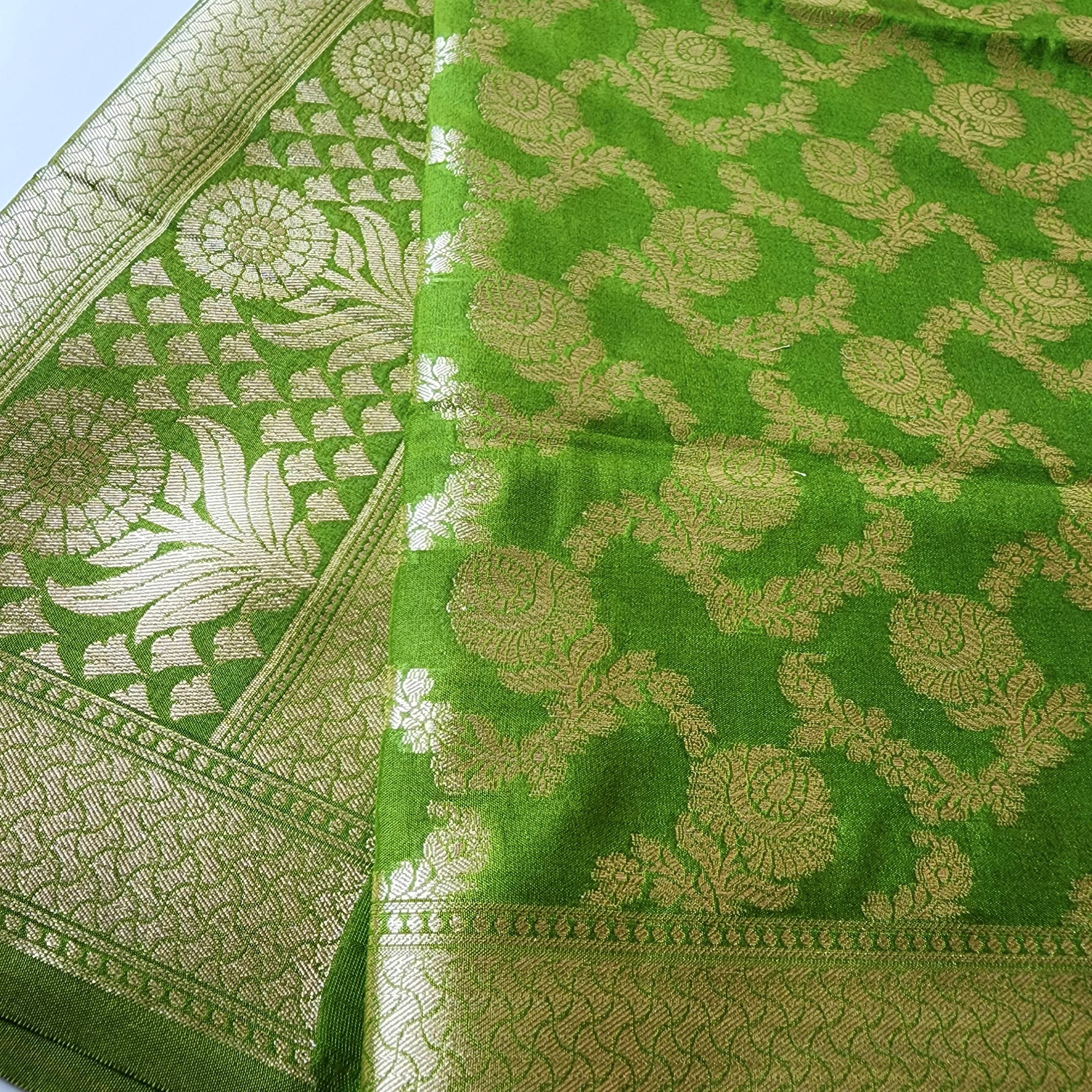 Leaf Green Floral Jaal Dupatta with Mughal-Inspired Zari Border