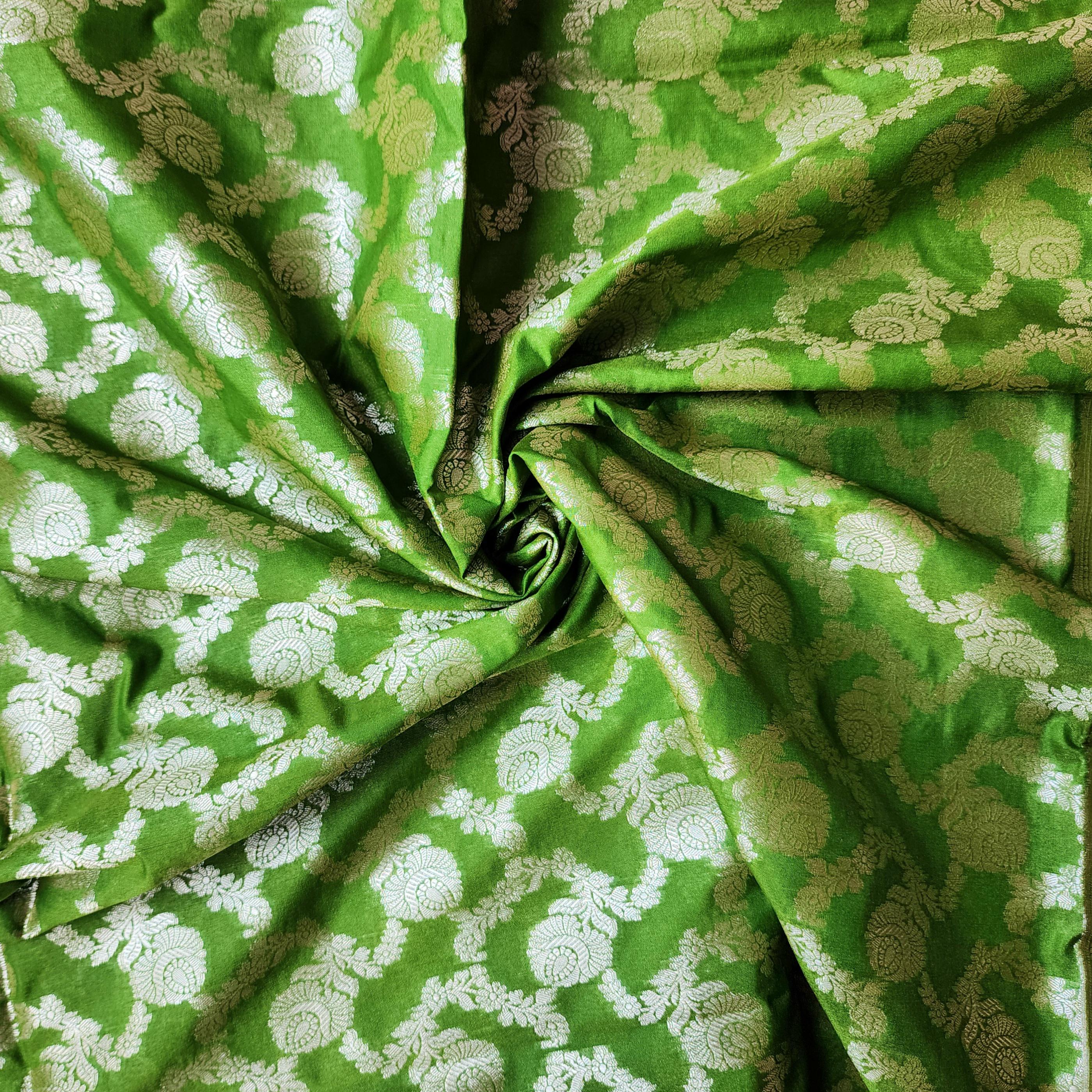 Leaf Green Banarasi Dupatta Traditional Zari Weave, Vibrant Ethnic Beauty