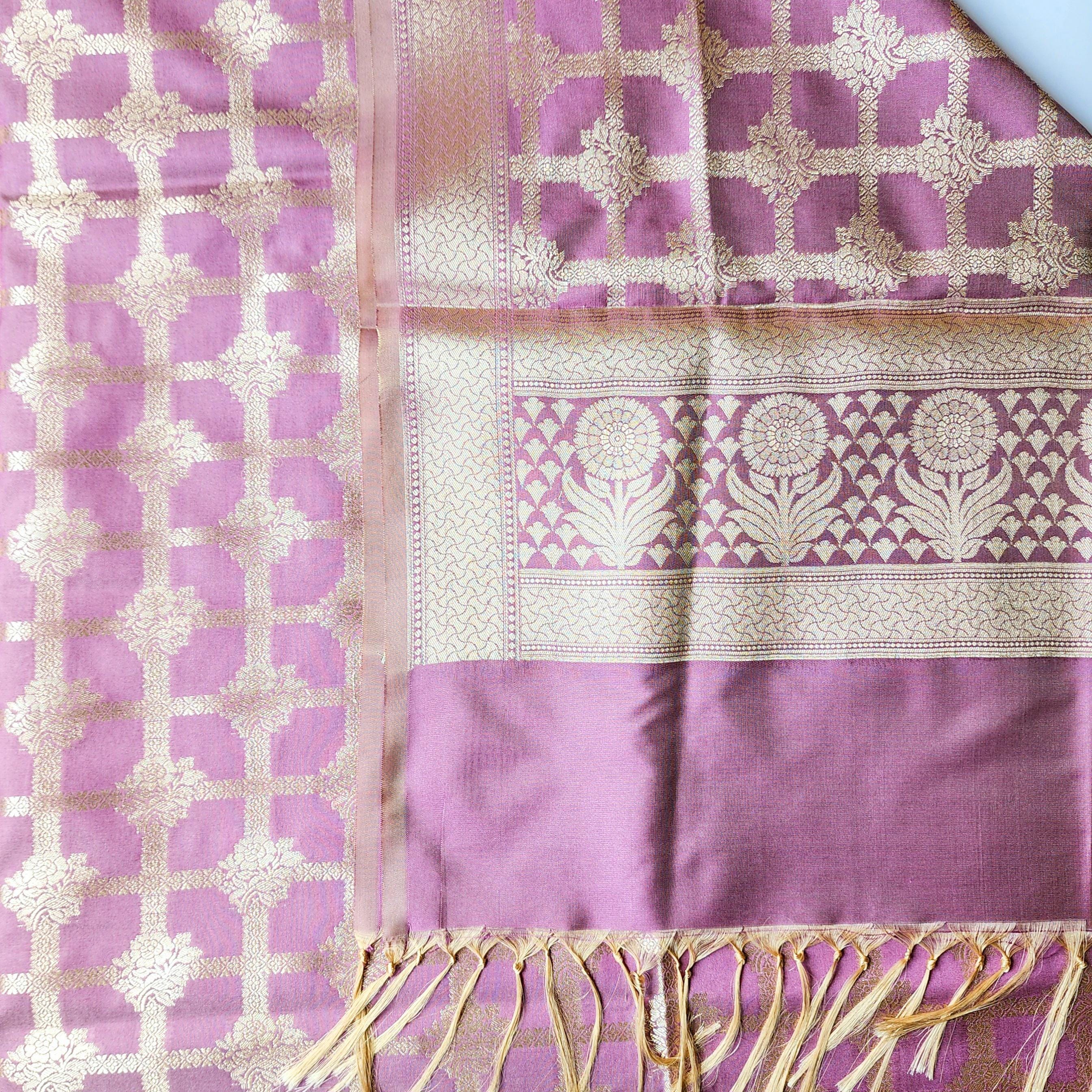 Rose Pink Banarasi Dupatta - Golden Lattice Weave