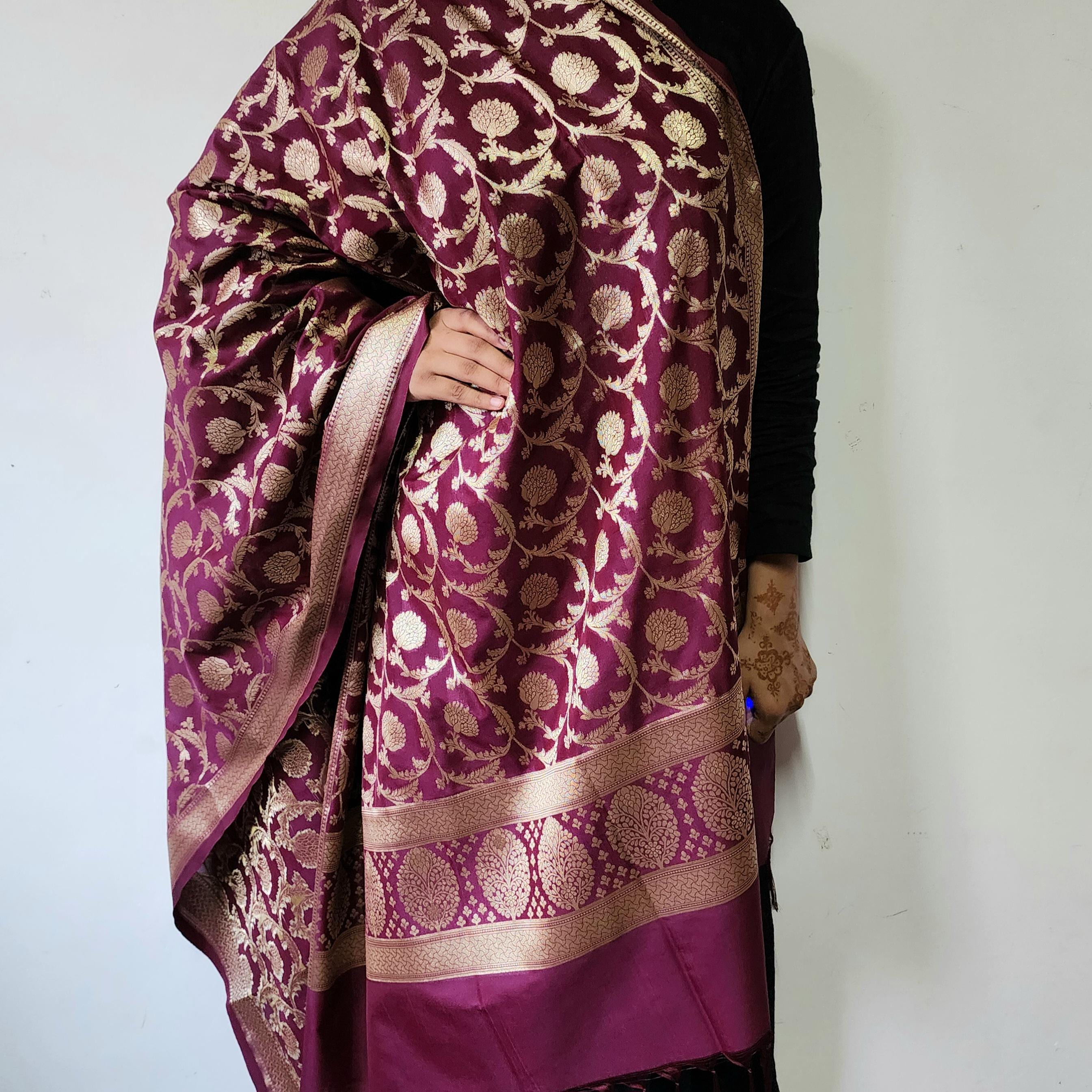 Royal Wine Banarasi Dupatta Zari Blossom Motifs, Purple Evening Look