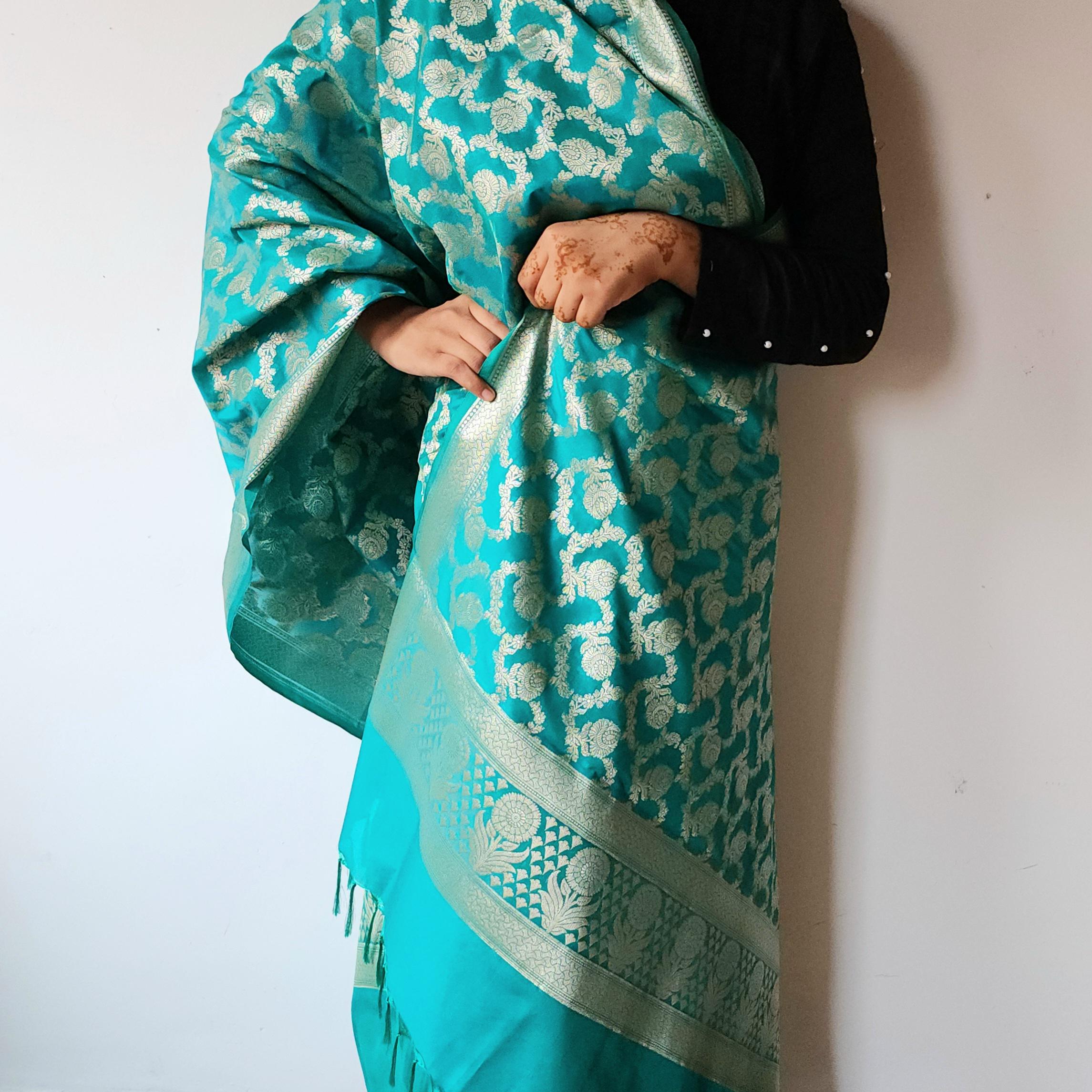 Teal Green Floral Jaal Dupatta with Mughal-Inspired Zari Border
