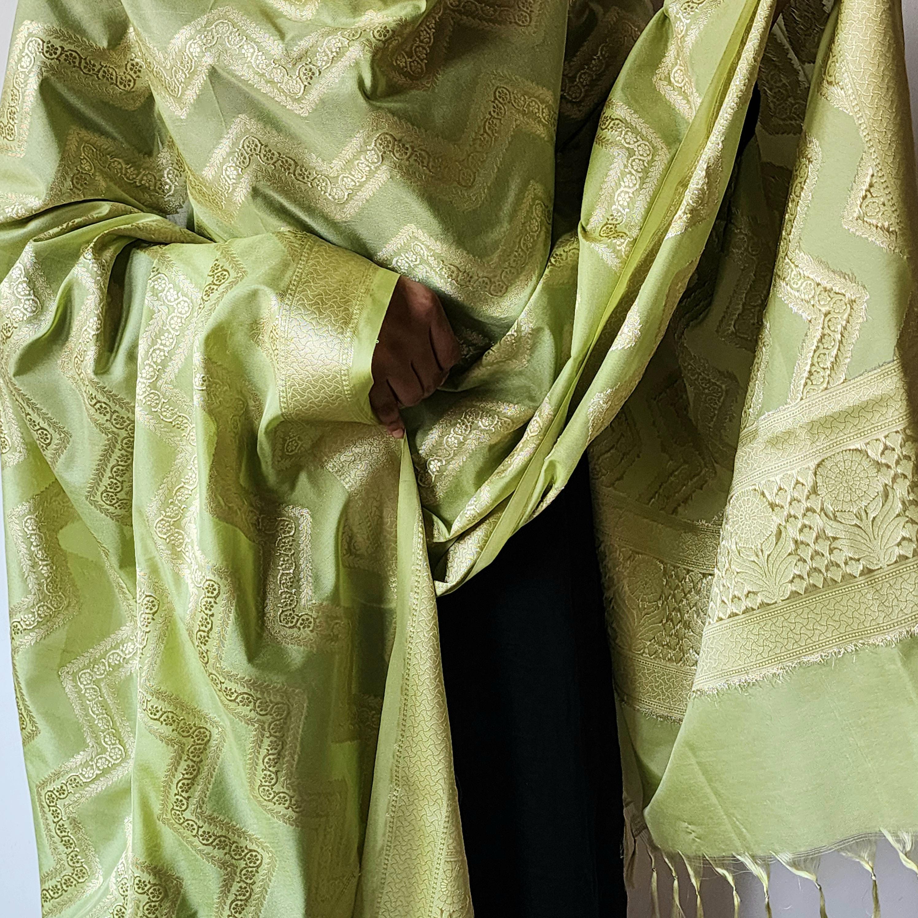 Fresh Lime Green Banarasi Dupatta with Golden Zigzag Pattern