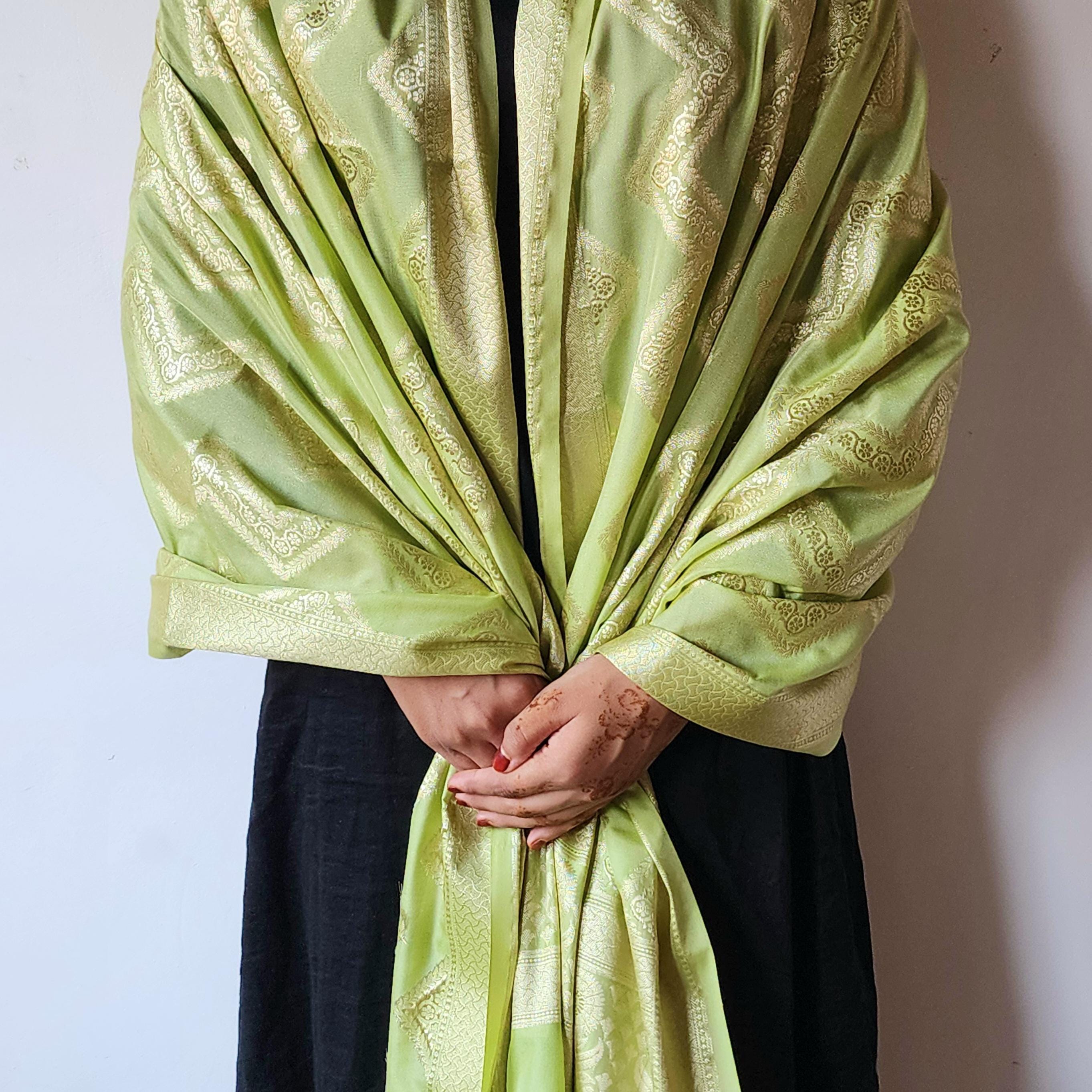 Fresh Lime Green Banarasi Dupatta with Golden Zigzag Pattern