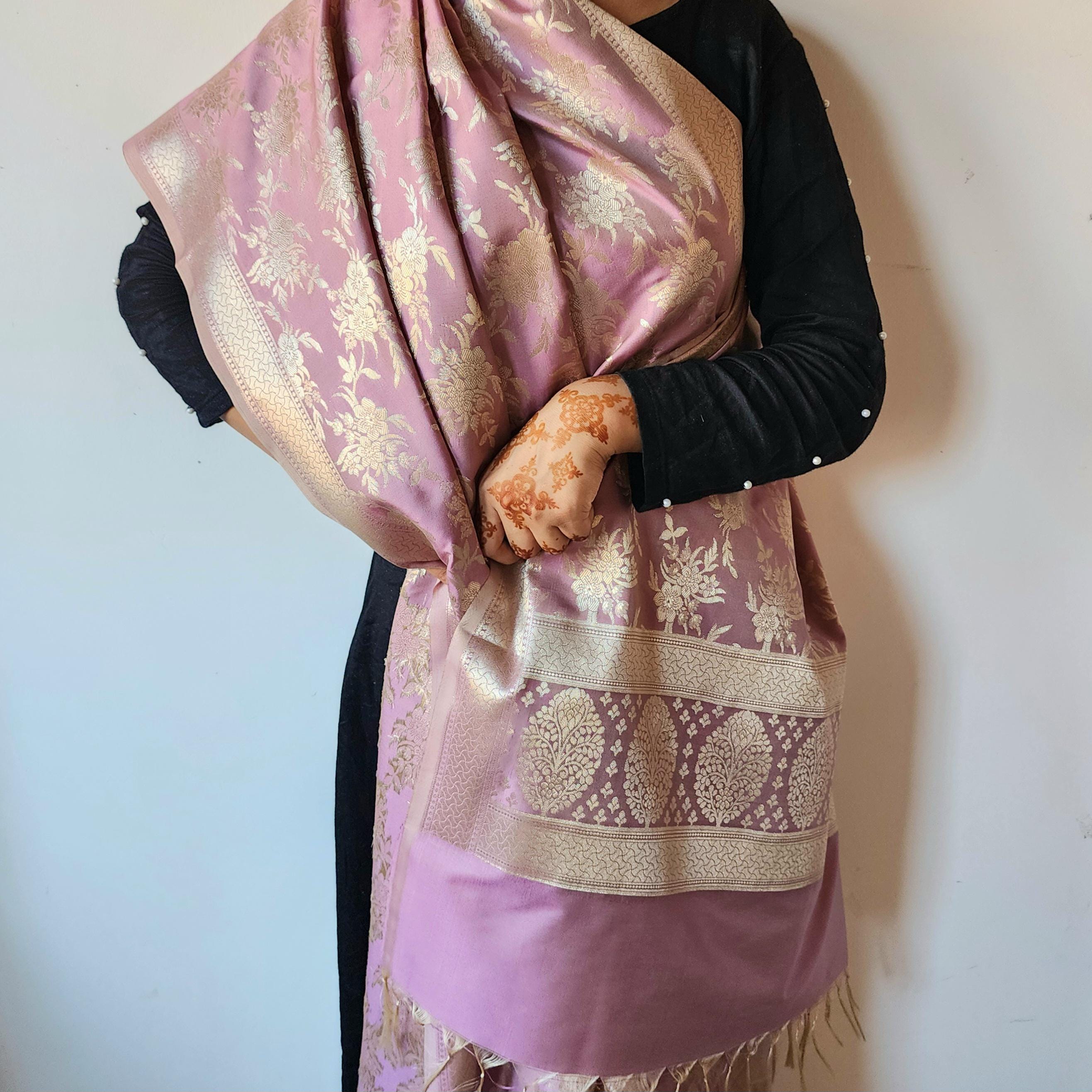 Dusty Rose Pink Banarasi Dupatta Floral Gold Motifs, Subtle Vintage Appeal