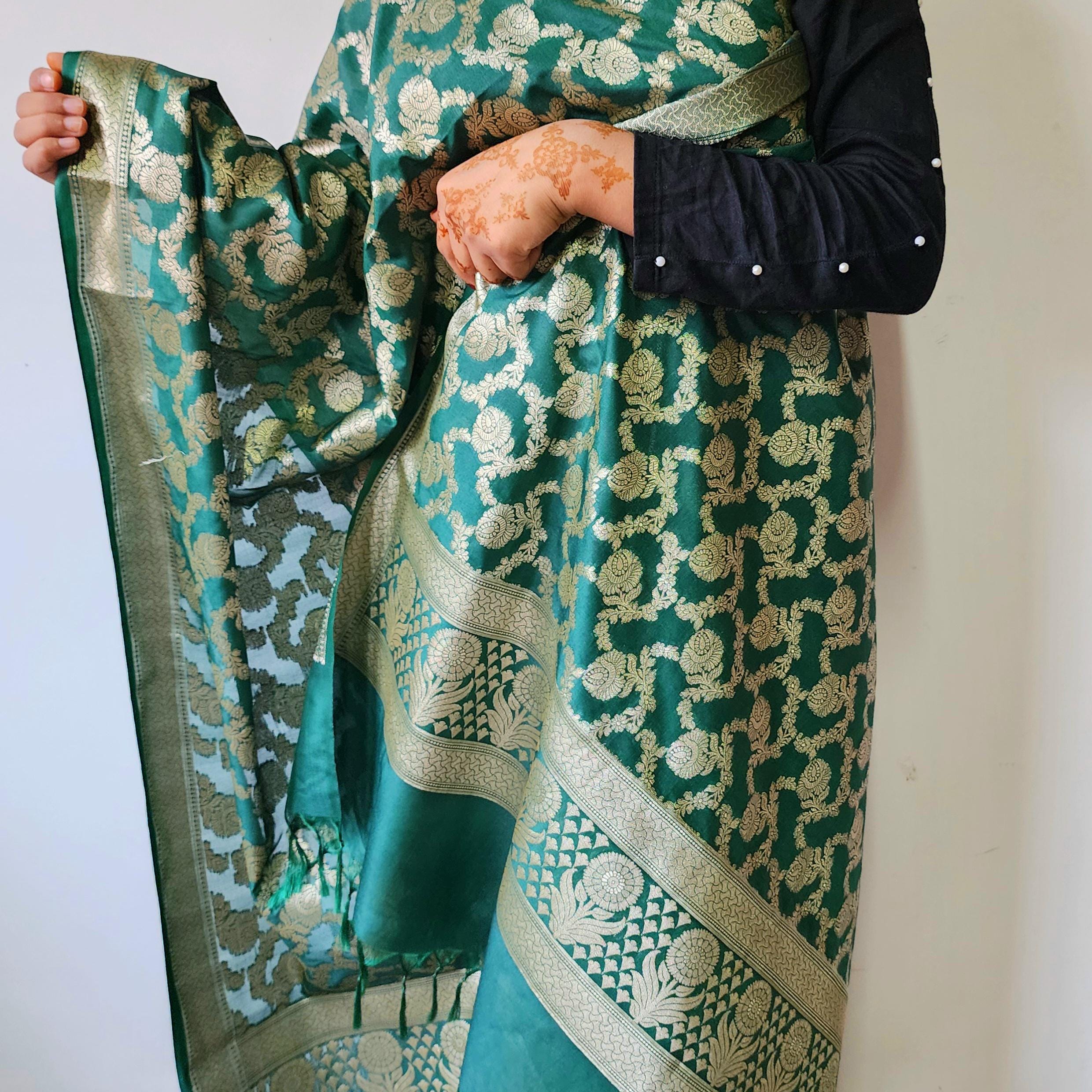 Emerald Green Banarasi Dupatta Handwoven Golden Motifs, Festive Favorite