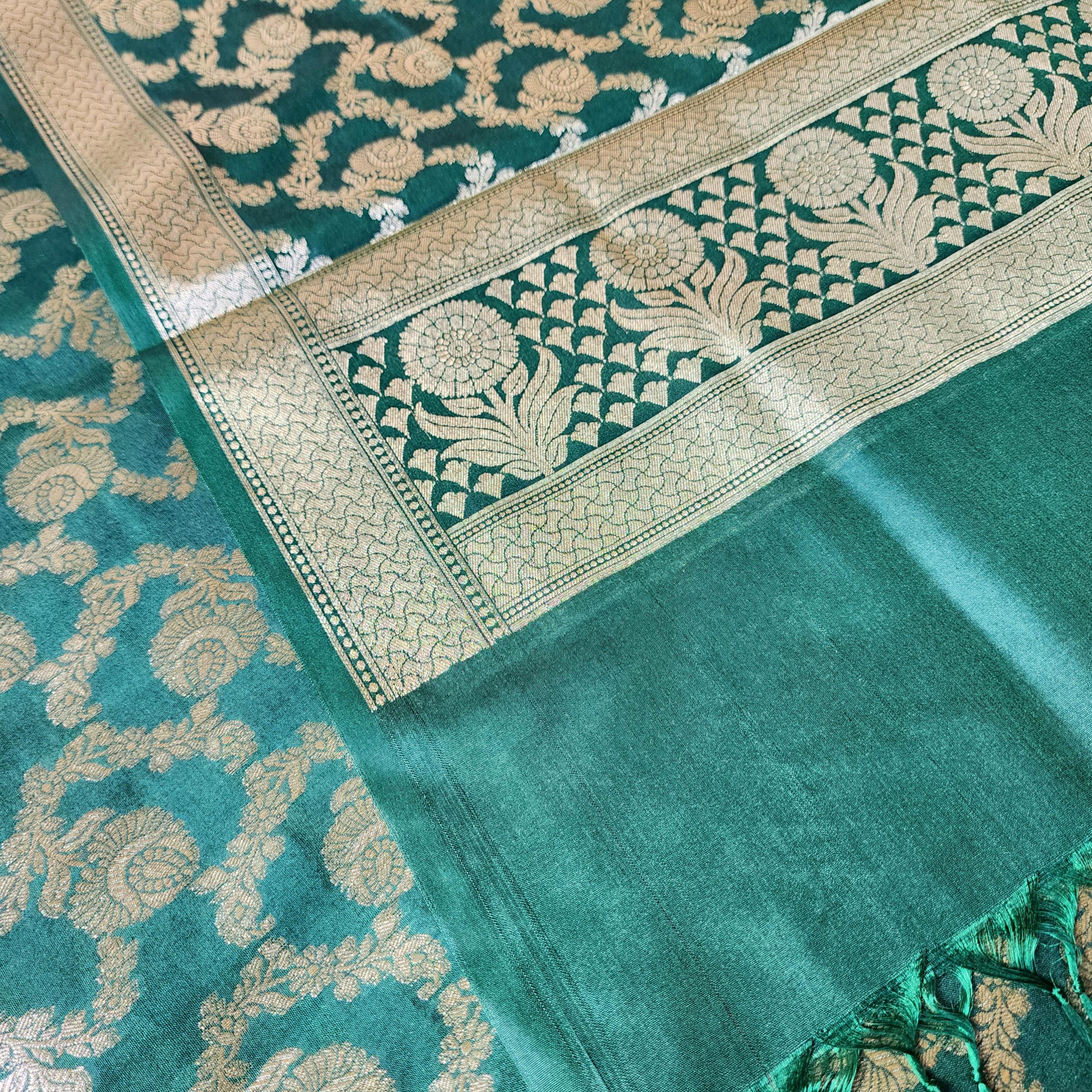Emerald Green Banarasi Dupatta Handwoven Golden Motifs, Festive Favorite