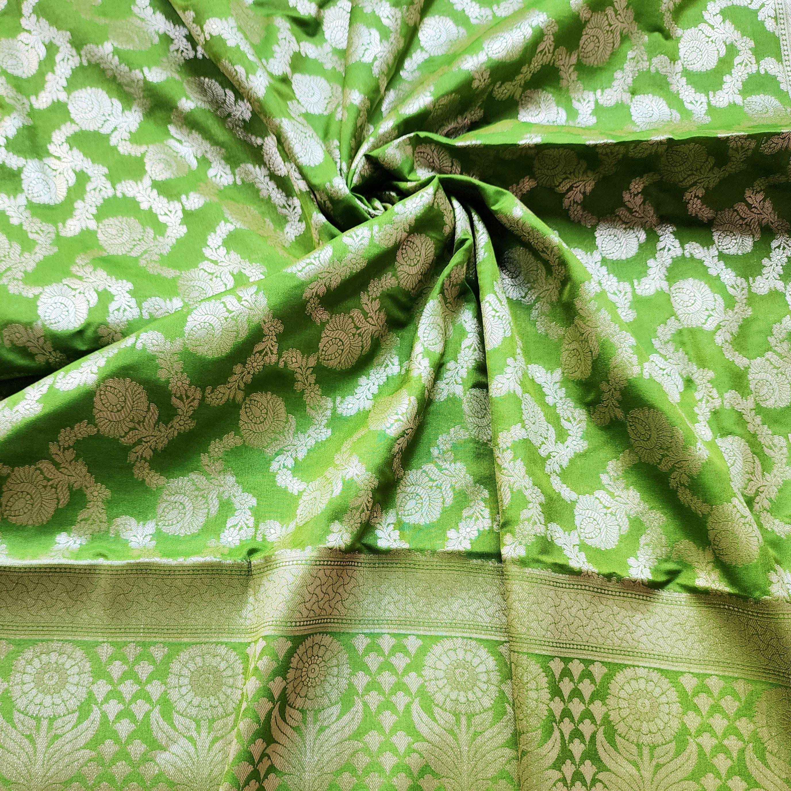 Leaf Green Floral Jaal Dupatta with Mughal-Inspired Zari Border