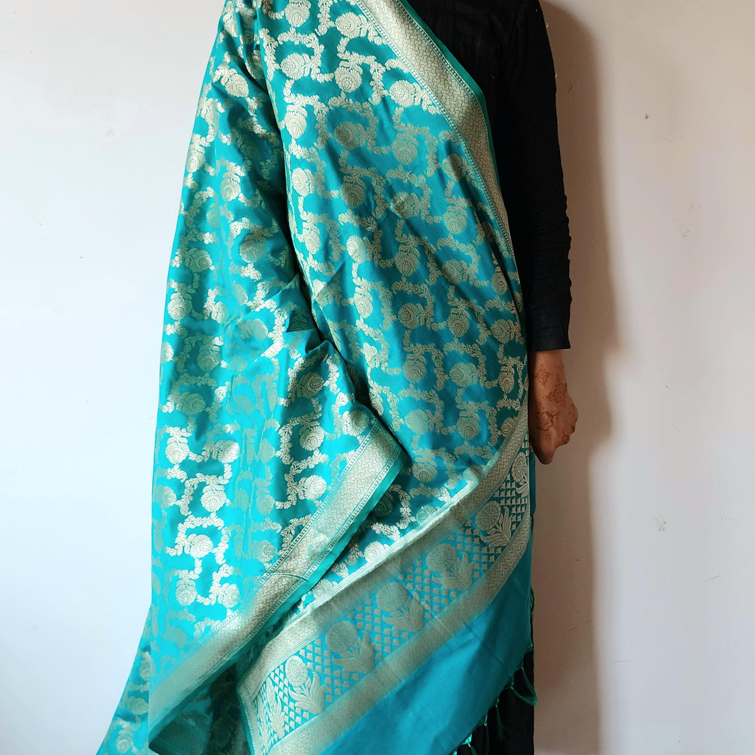 Teal Green Floral Jaal Dupatta with Mughal-Inspired Zari Border