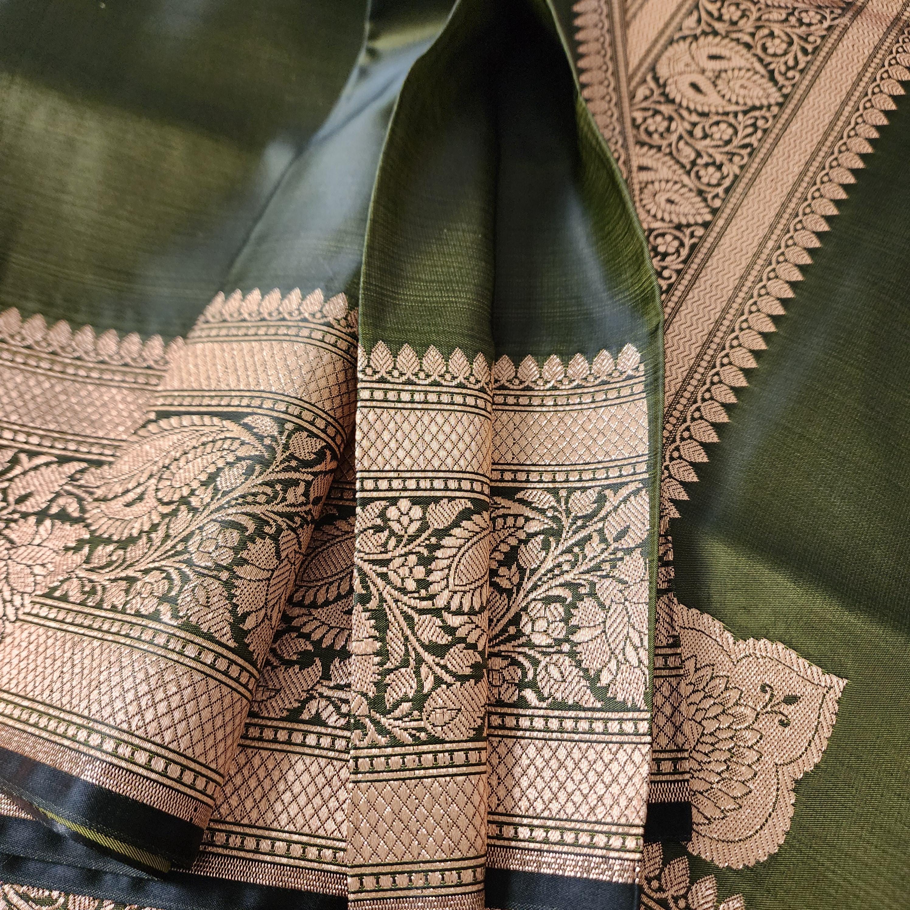 Rich Mehendi Green Pure Banarasi Katan Silk Saree with light Gold Zari Weaving