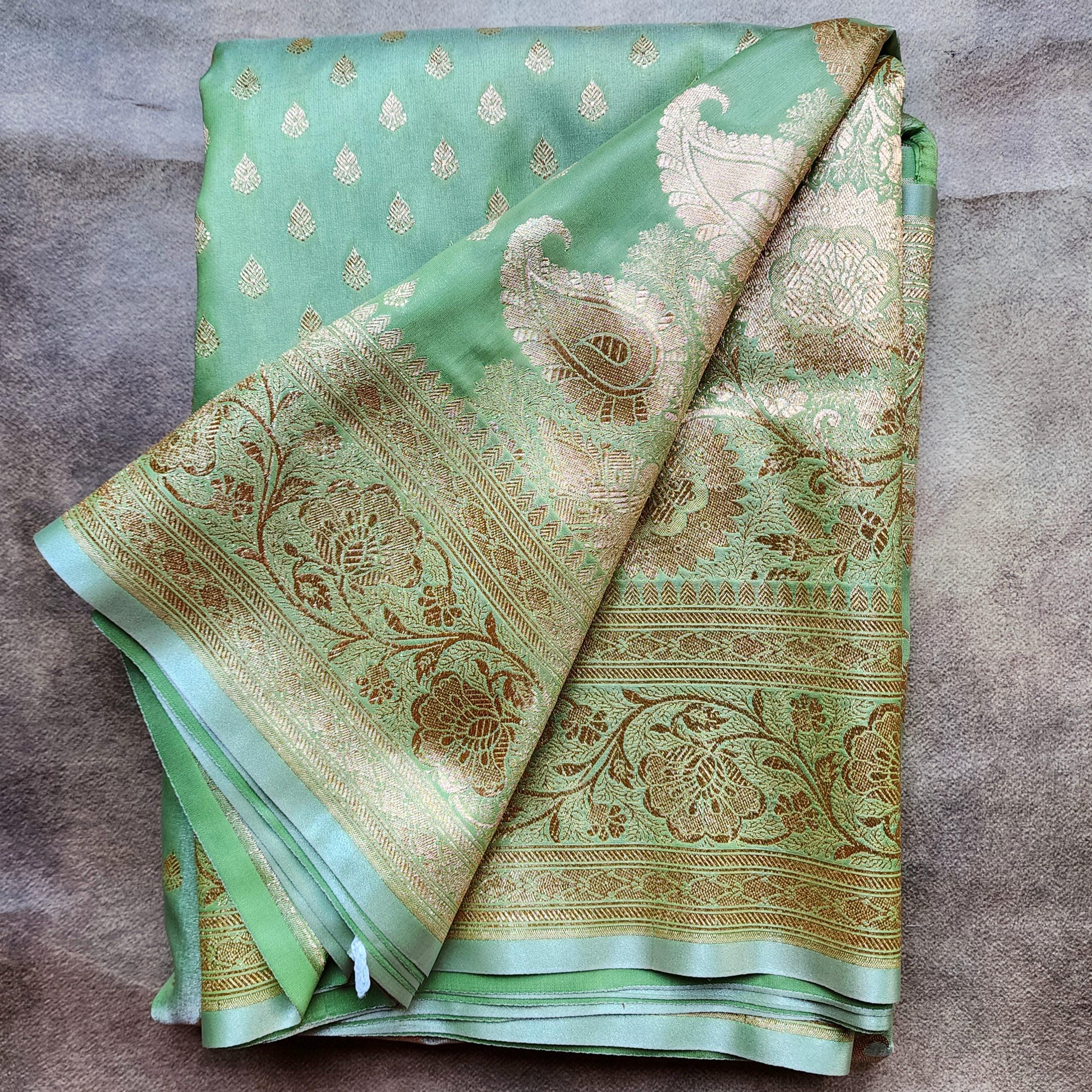 Rich Mehendi Green Banarasi Silk Saree with Gold Zari Weaving