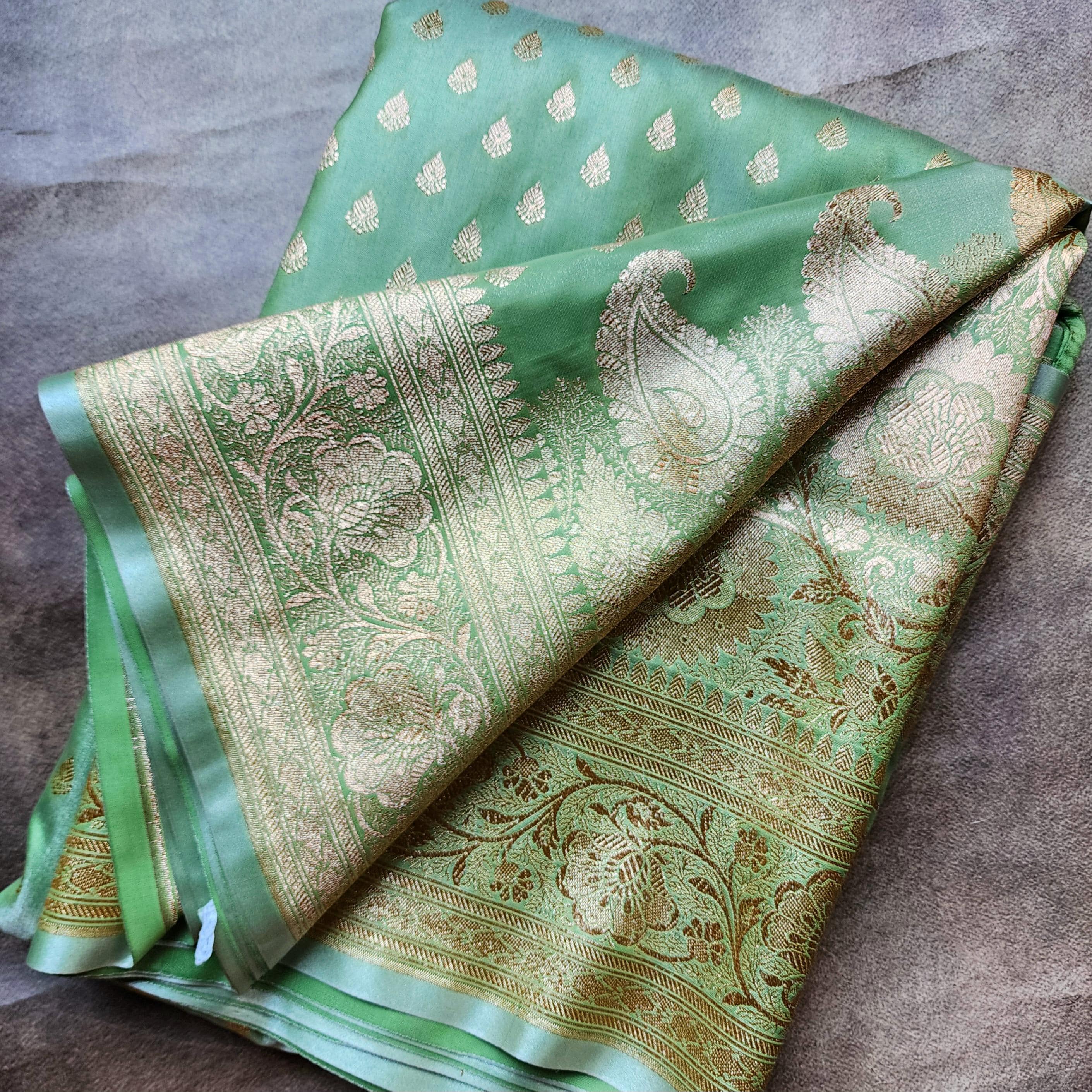 Rich Mehendi Green Banarasi Silk Saree with Gold Zari Weaving