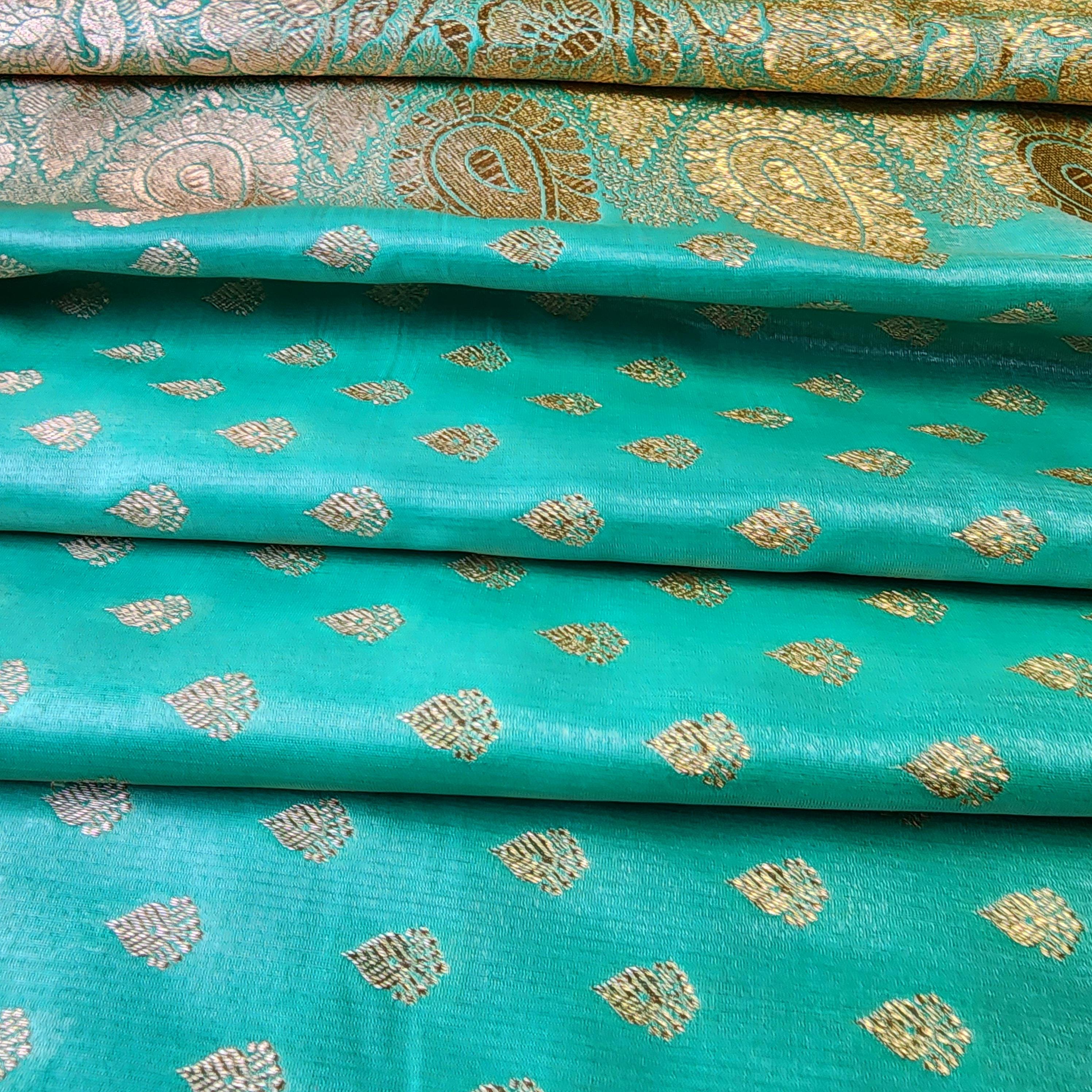 Rich Emerald Green Banarasi Silk Saree with Gold Zari Weaving