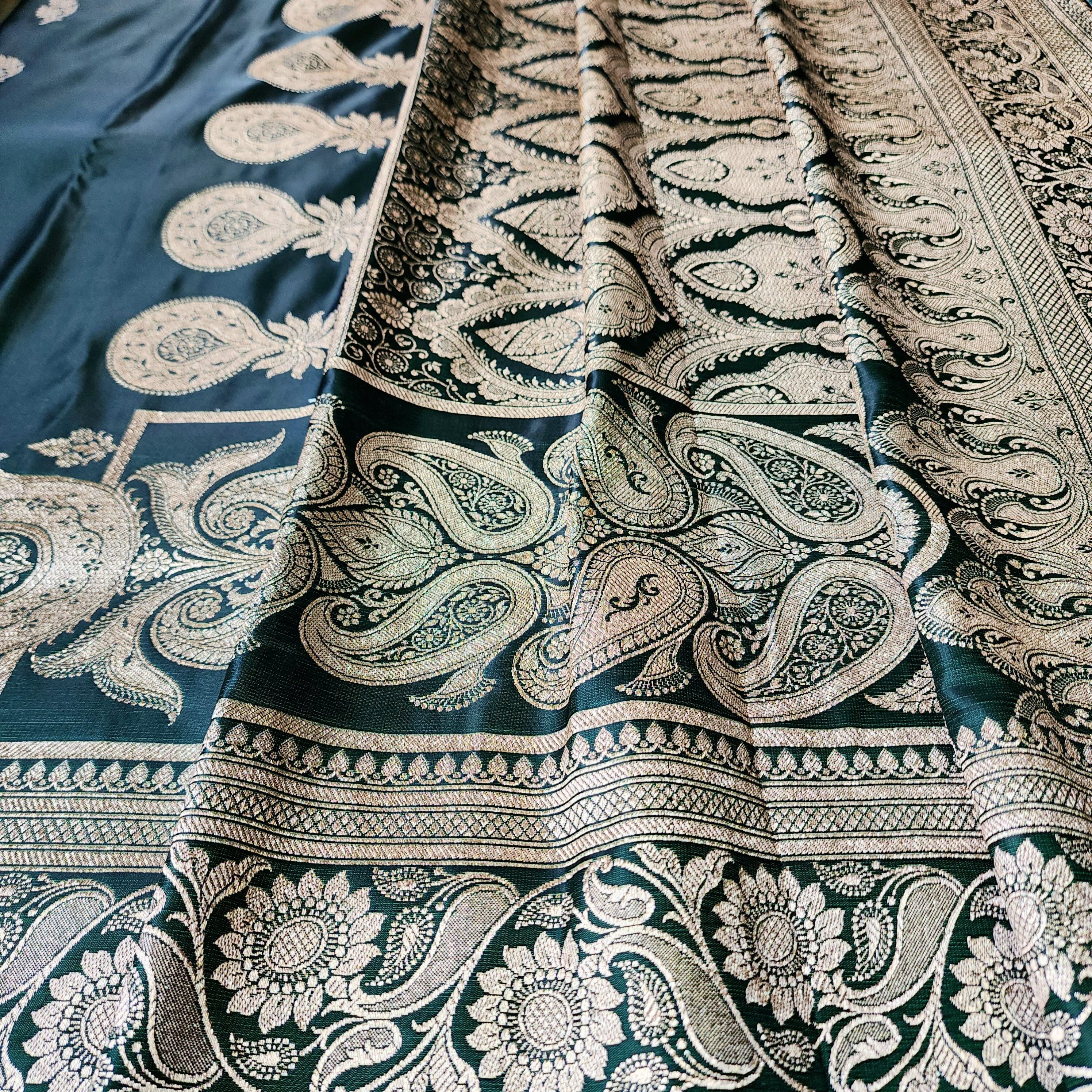 Deep Emerald Green Pure Banarasi Katan Silk Saree with light Gold Zari Weaving