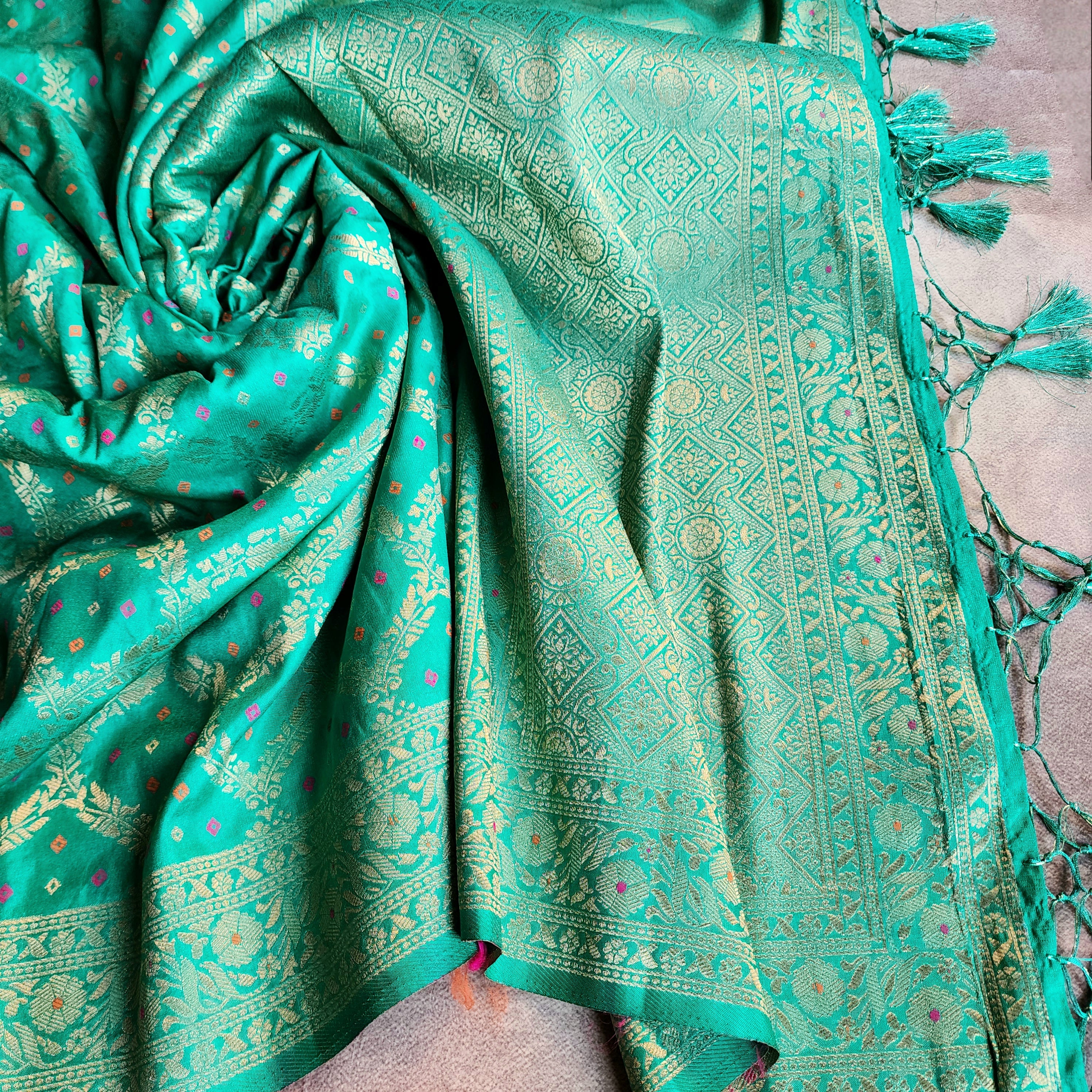 Aqua Green Bandhani Dupatta with Traditional Jaal