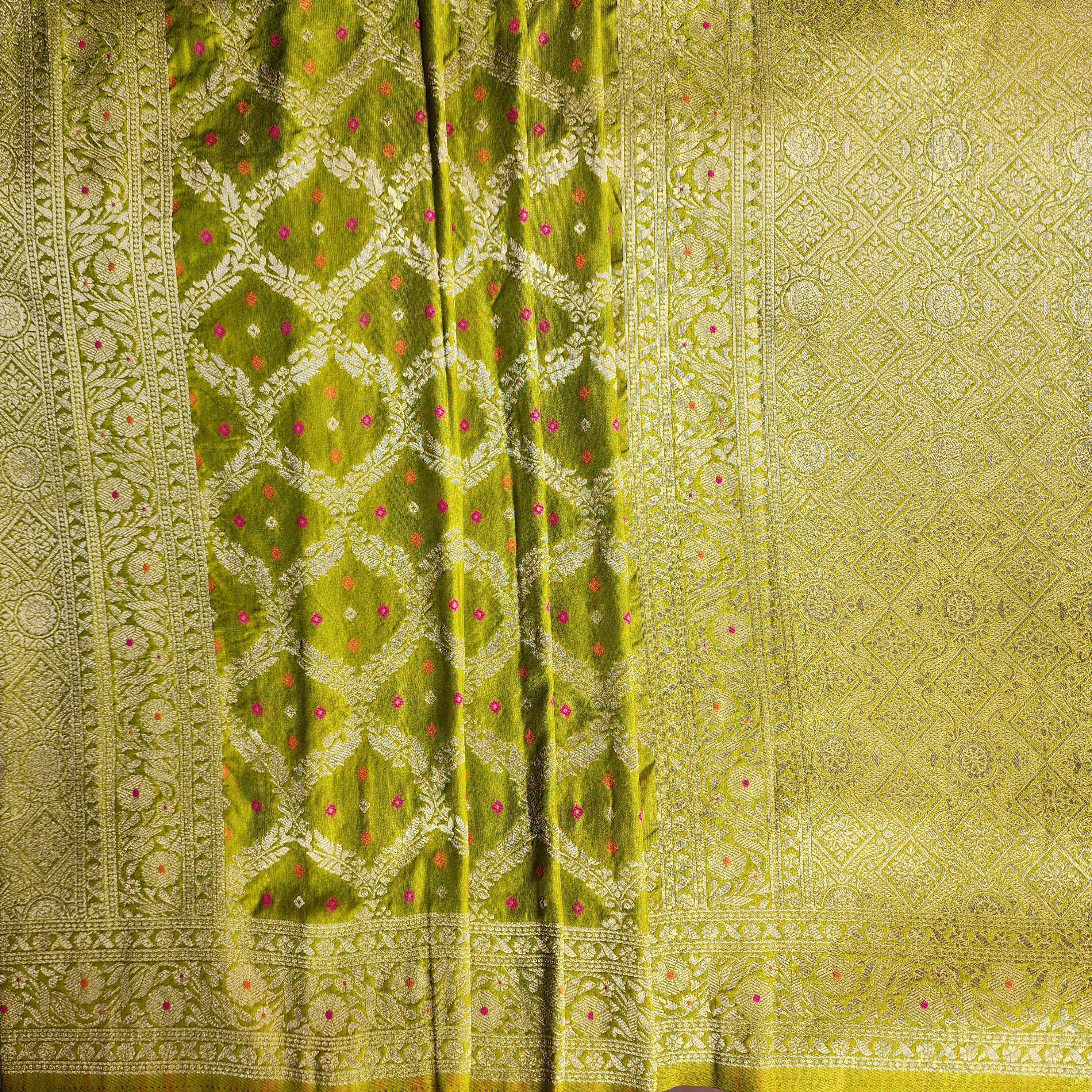 Lime Green Bandhani Dupatta with Traditional Jaal