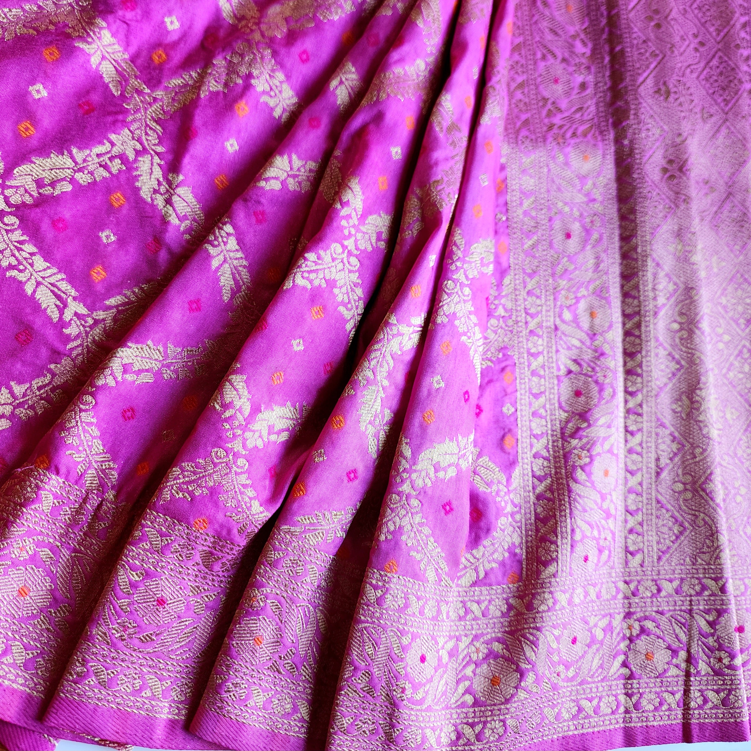 Orchid Purple Bandhani Dupatta with Traditional Jaal