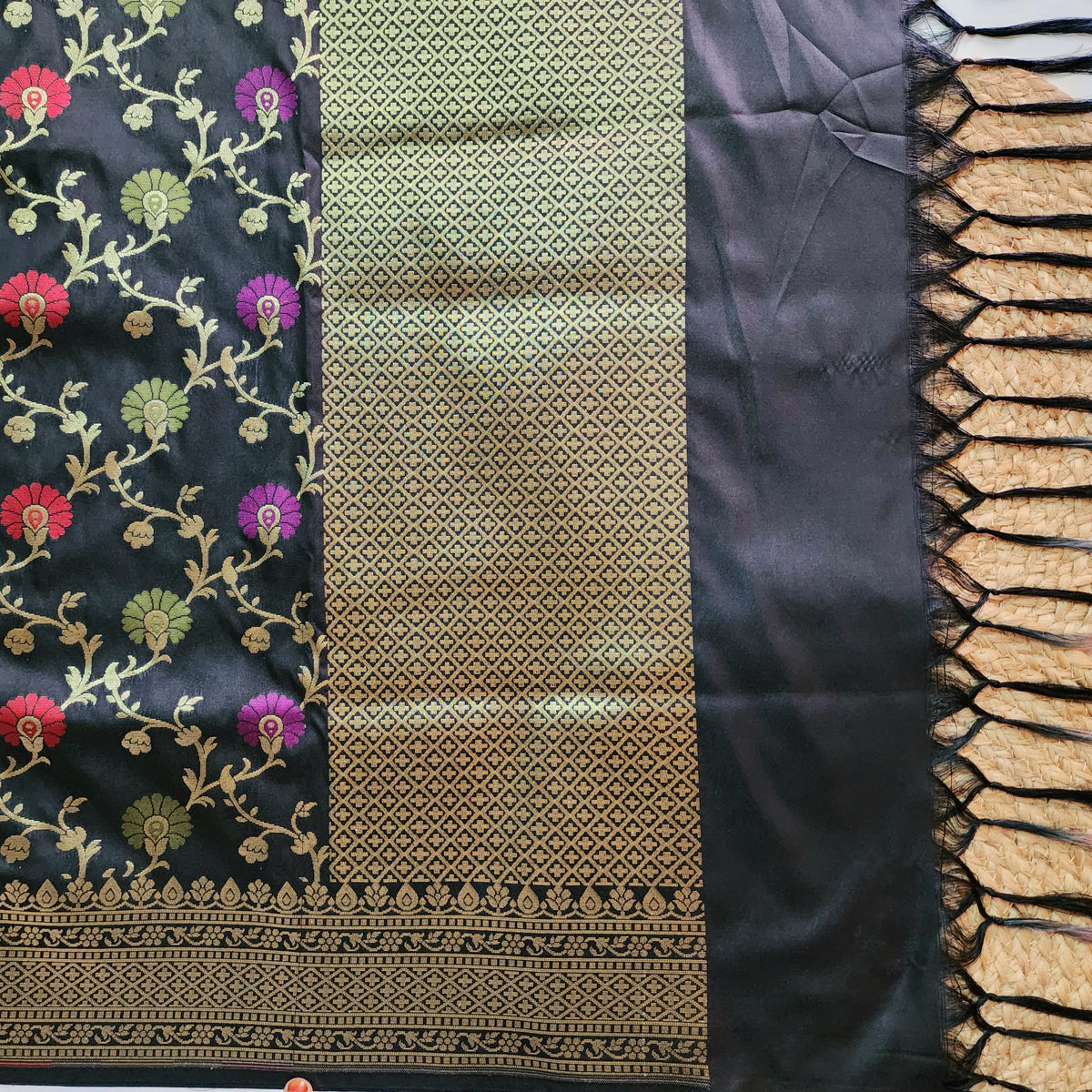 Banarasi Silk Floral Jaal Dupatta - Midnight
