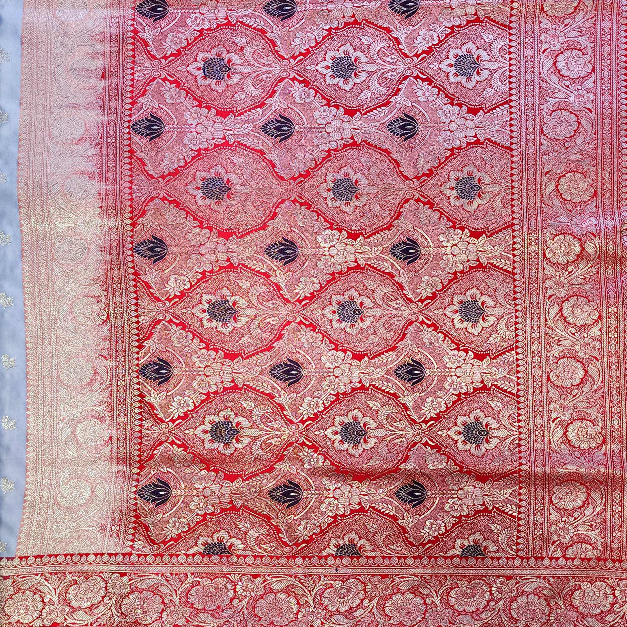 Ivory Pure Banarasi Katan Silk Saree with light Gold Zari Weaving