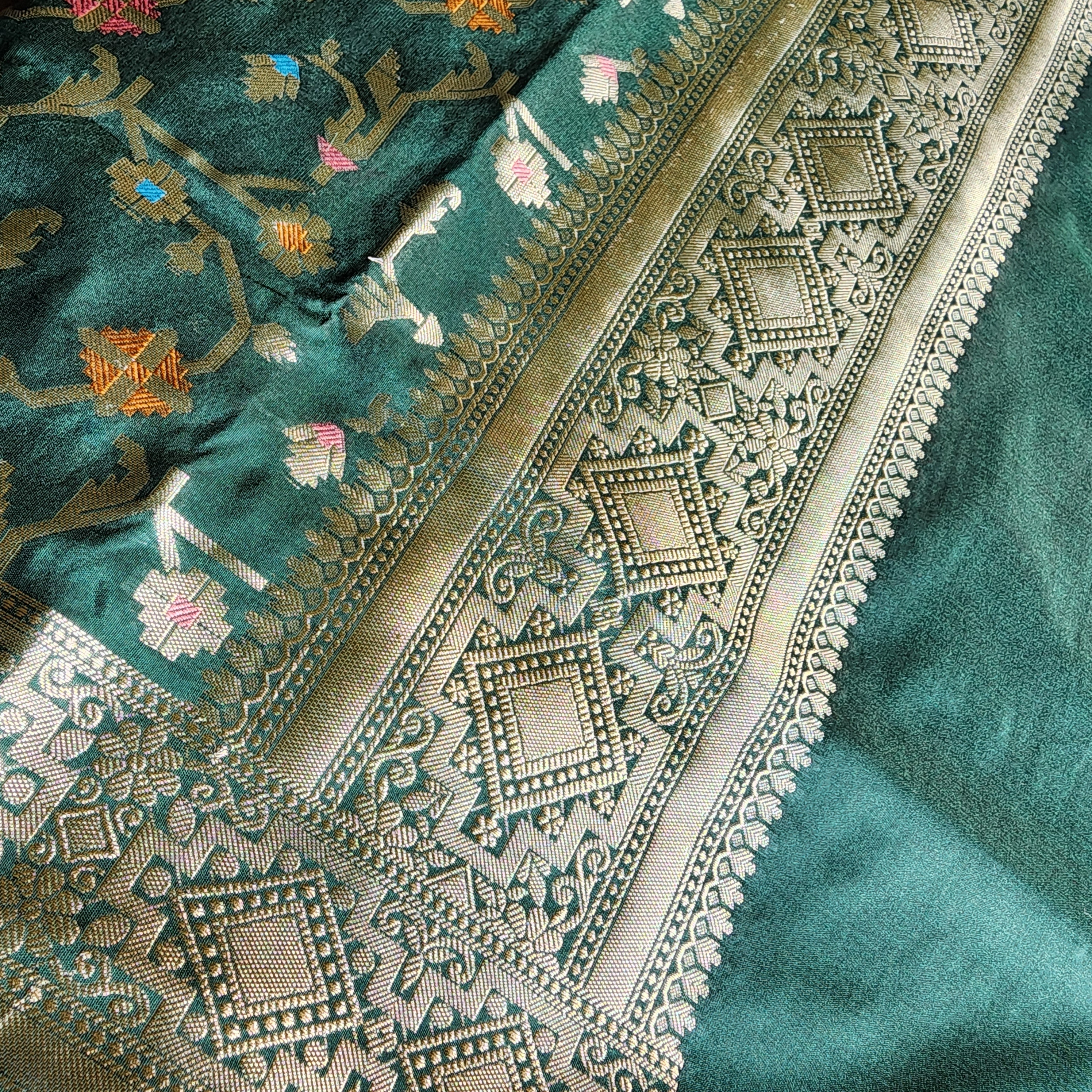 Golden Grid Banarasi Silk Dupatta with Meenakari Work in Dark Bottle Green